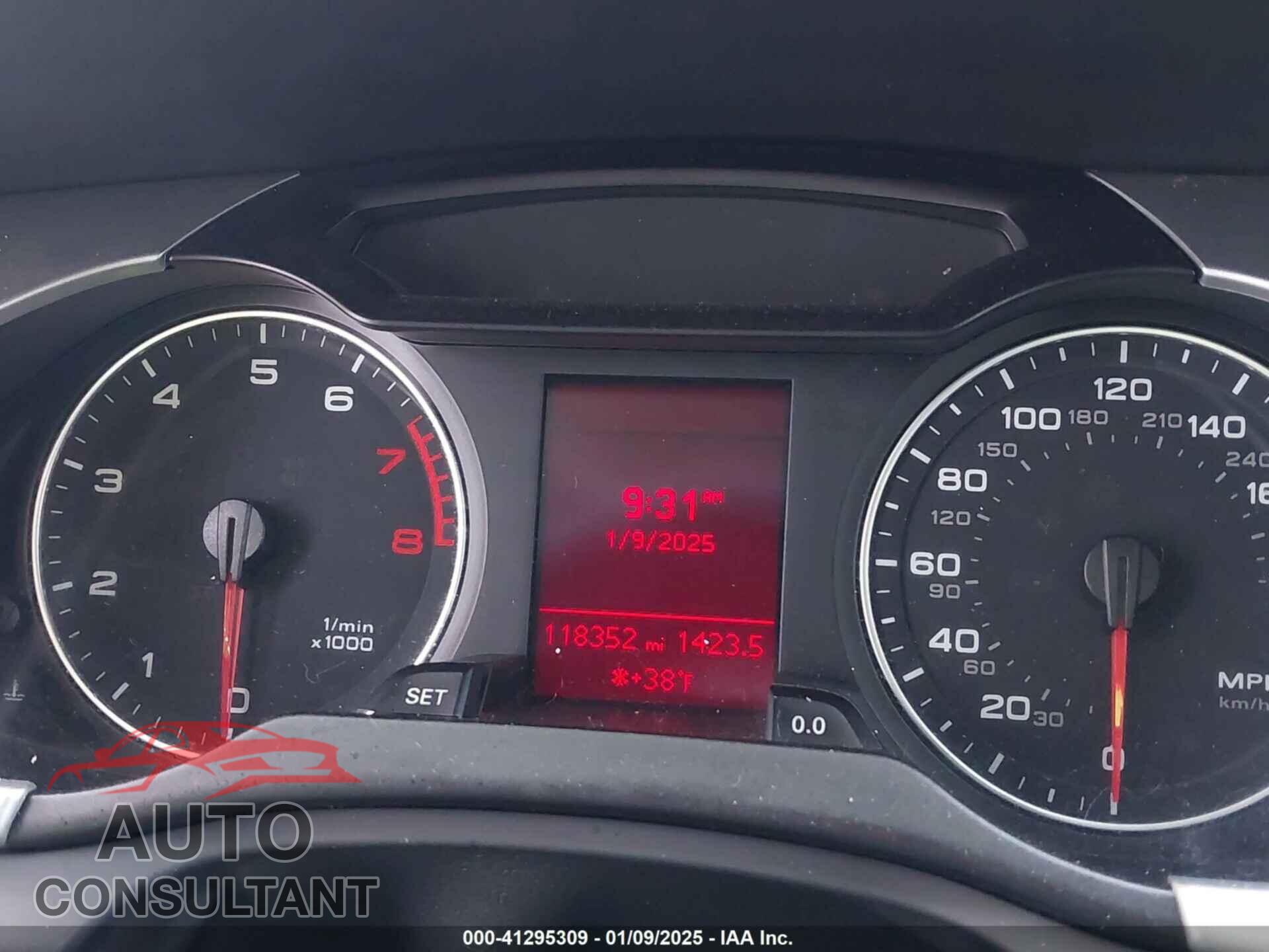 AUDI A4 2012 - WAUBFAFL3CA119736