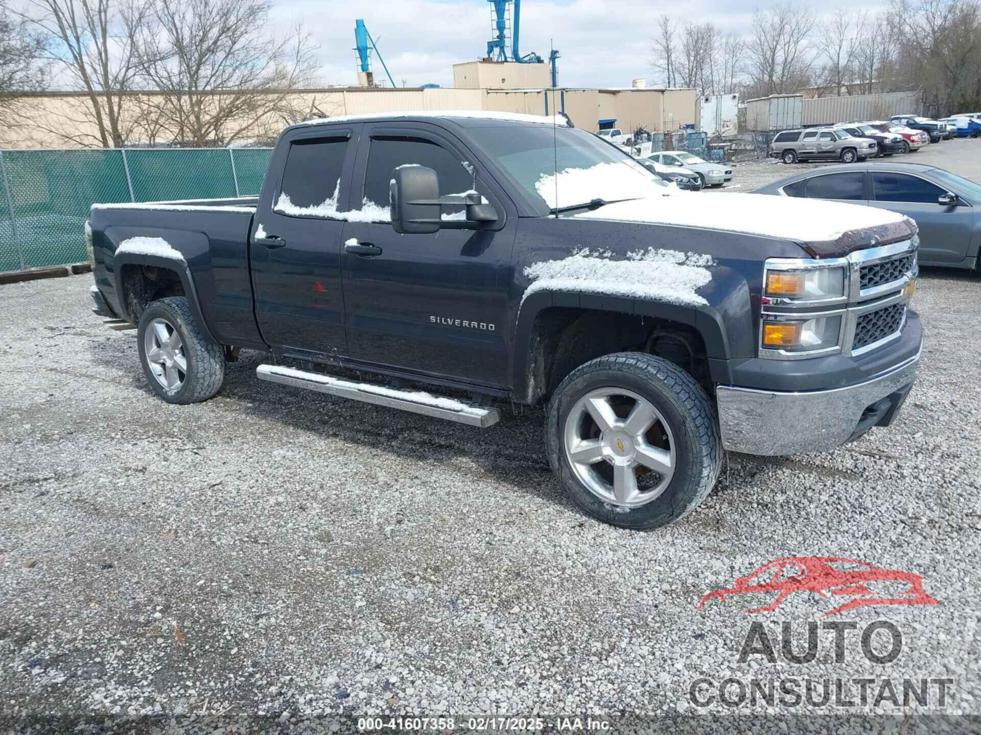 CHEVROLET SILVERADO 1500 2015 - 1GCVKPEC8FZ268567