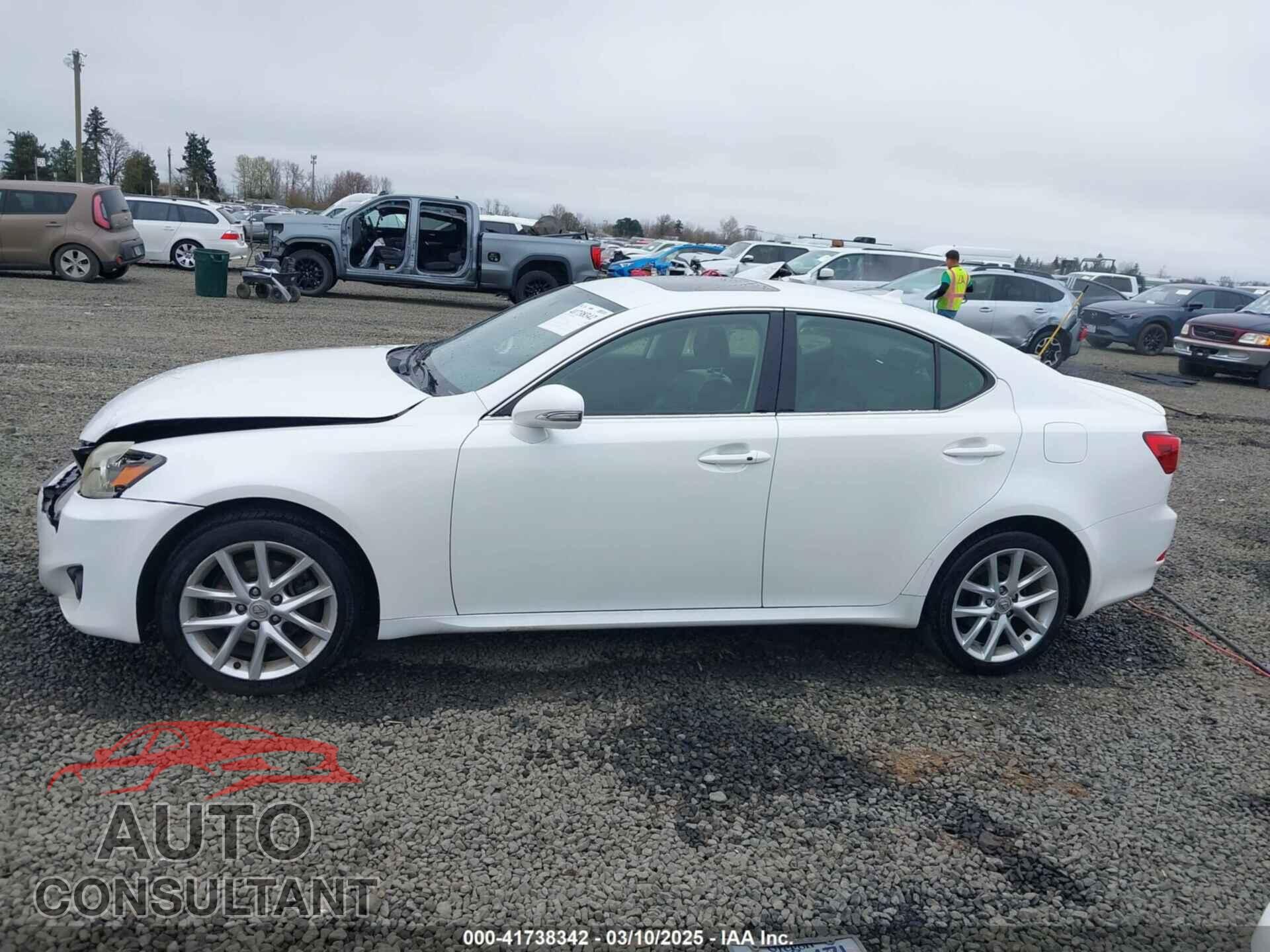 LEXUS IS 250 2012 - JTHCF5C24C5053845