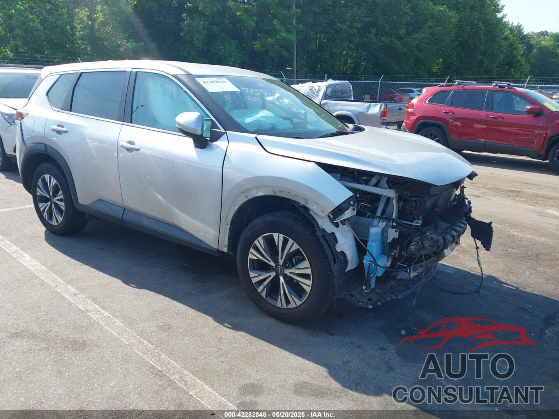 NISSAN ROGUE 2022 - 5N1BT3BA5NC693057
