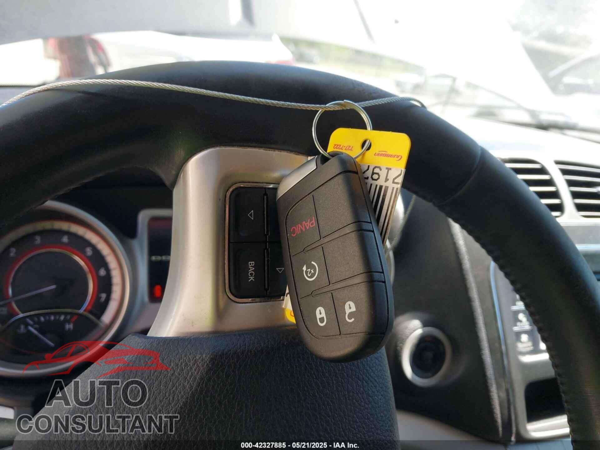 DODGE JOURNEY 2015 - 3C4PDCAB2FT565933