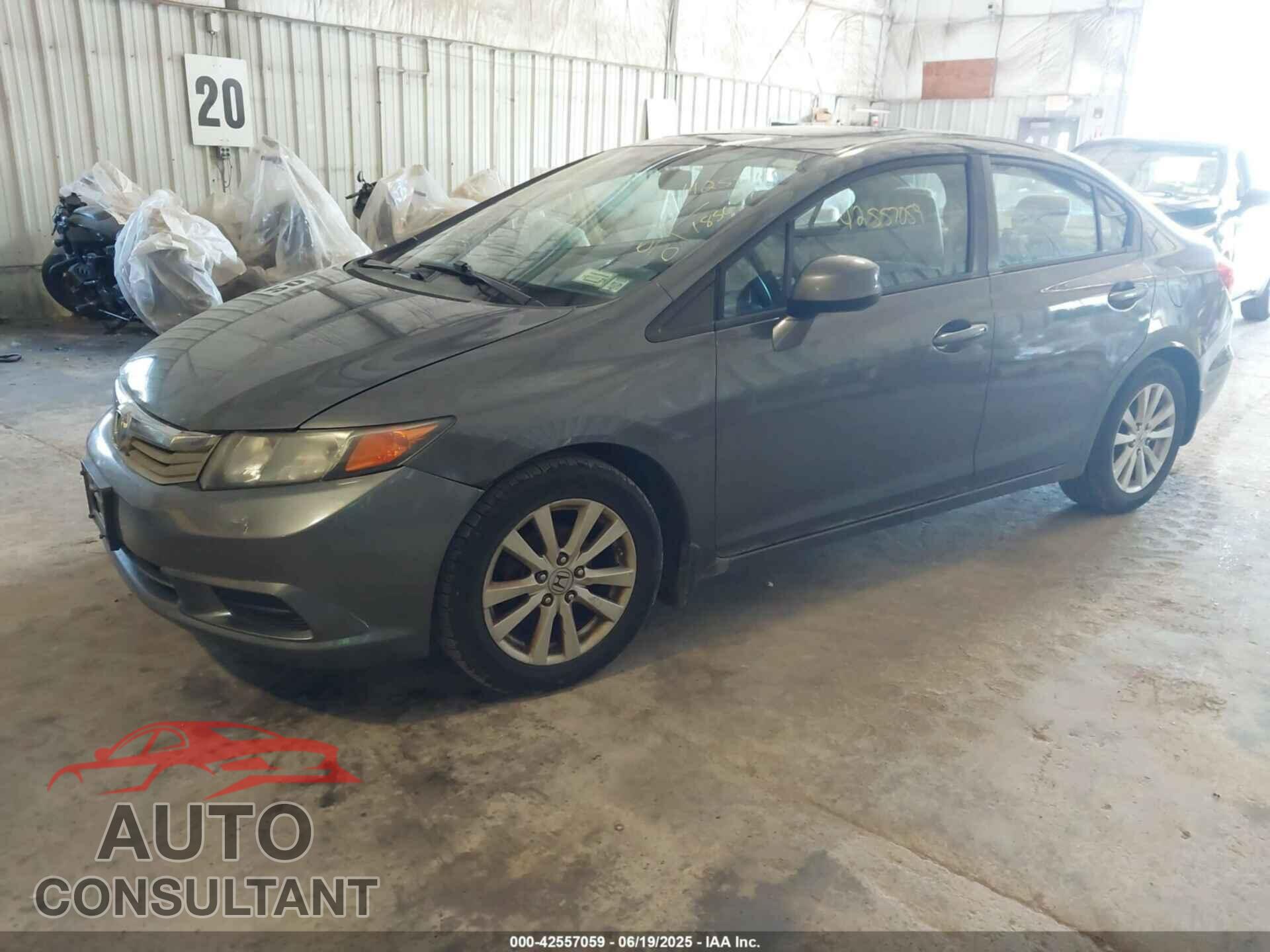 HONDA CIVIC 2012 - 2HGFB2F82CH552355