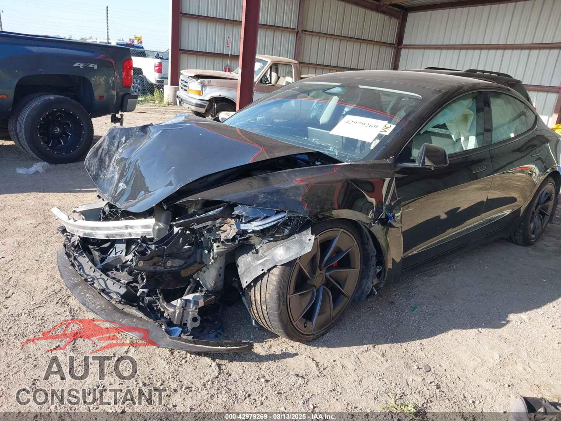 TESLA MODEL 3 2024 - 5YJ3E1ET1RF806872