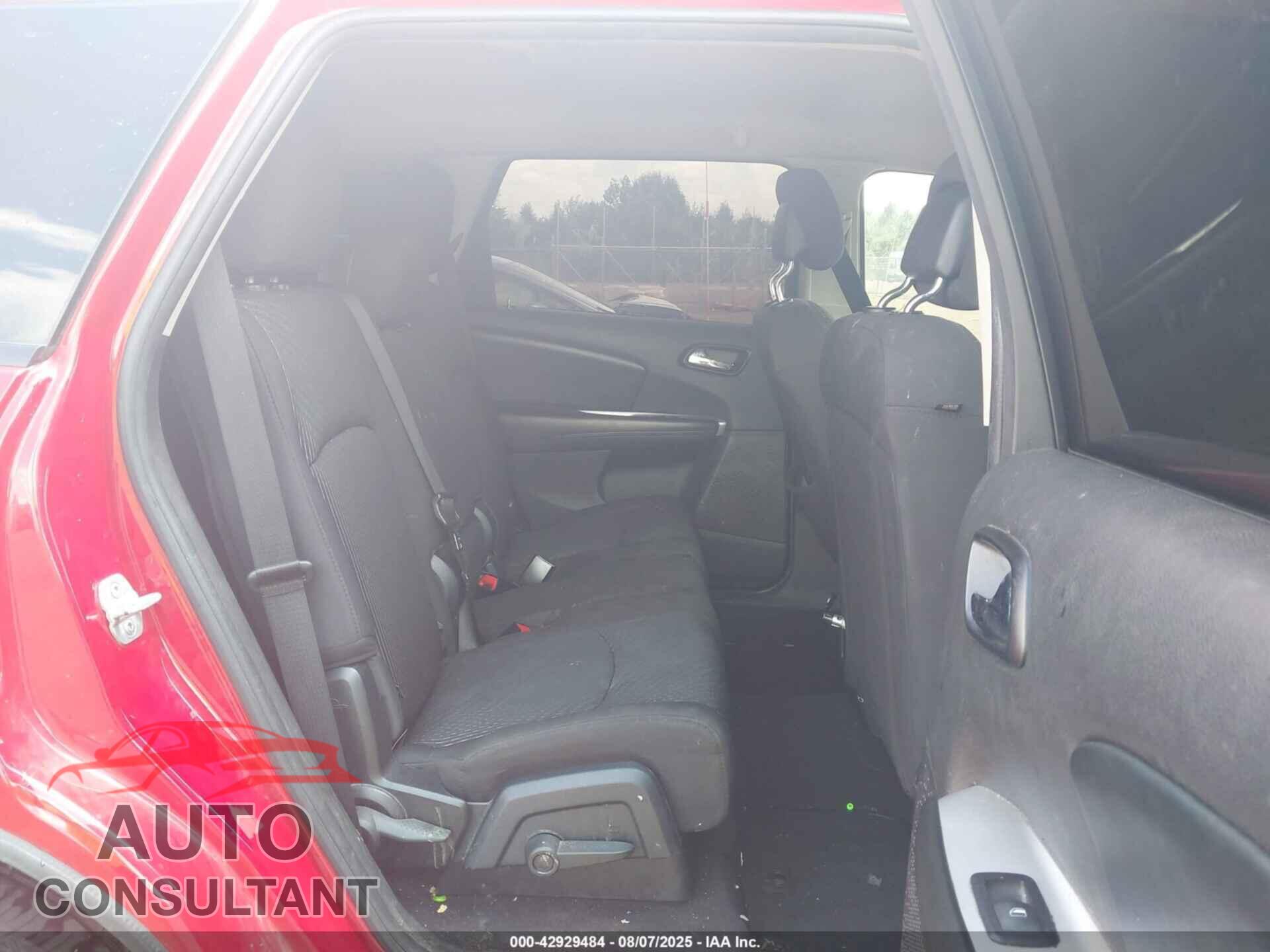 DODGE JOURNEY 2012 - 3C4PDCBG9CT390912