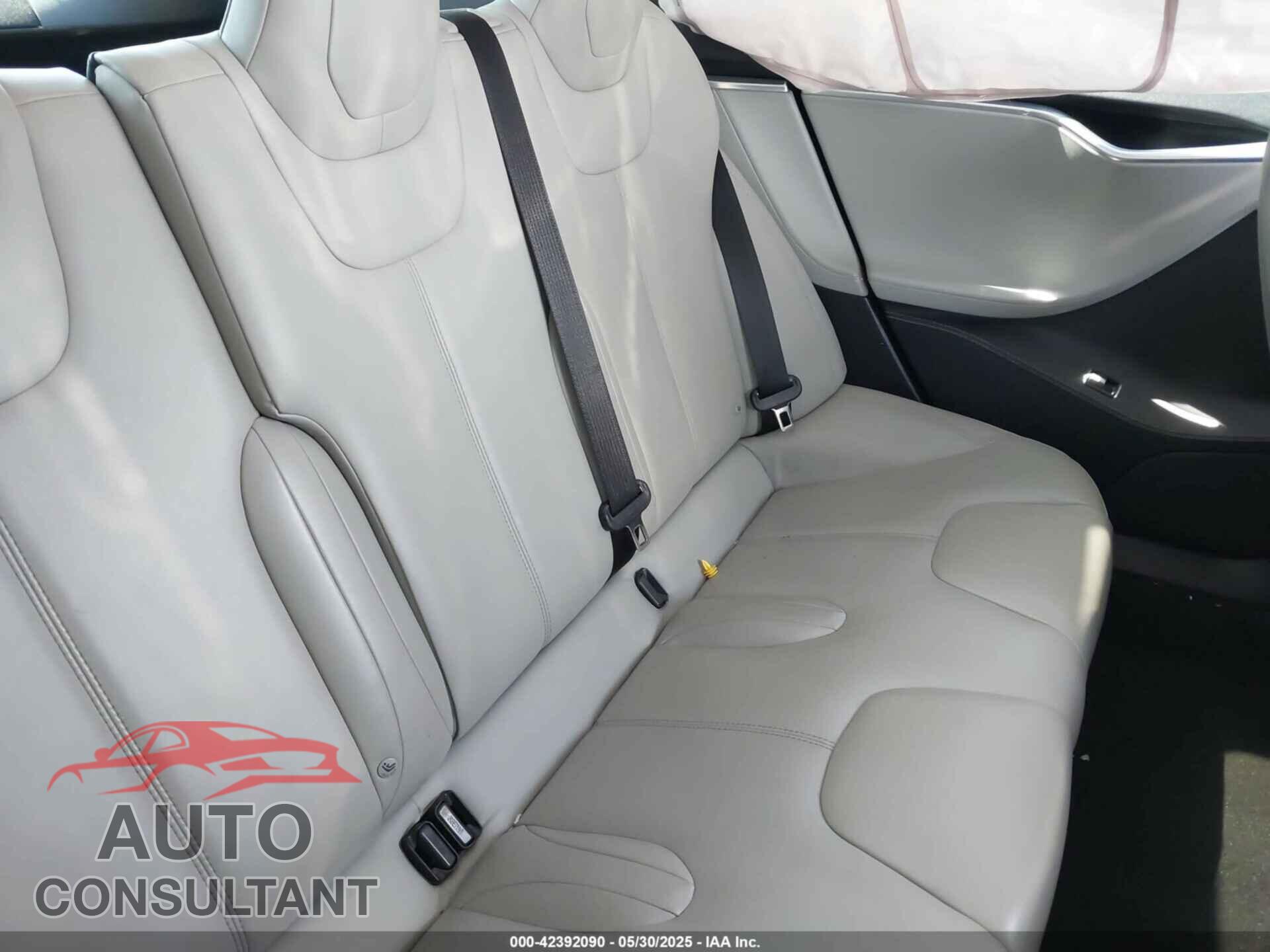 TESLA MODEL S 2015 - 5YJSA1H21FF094837