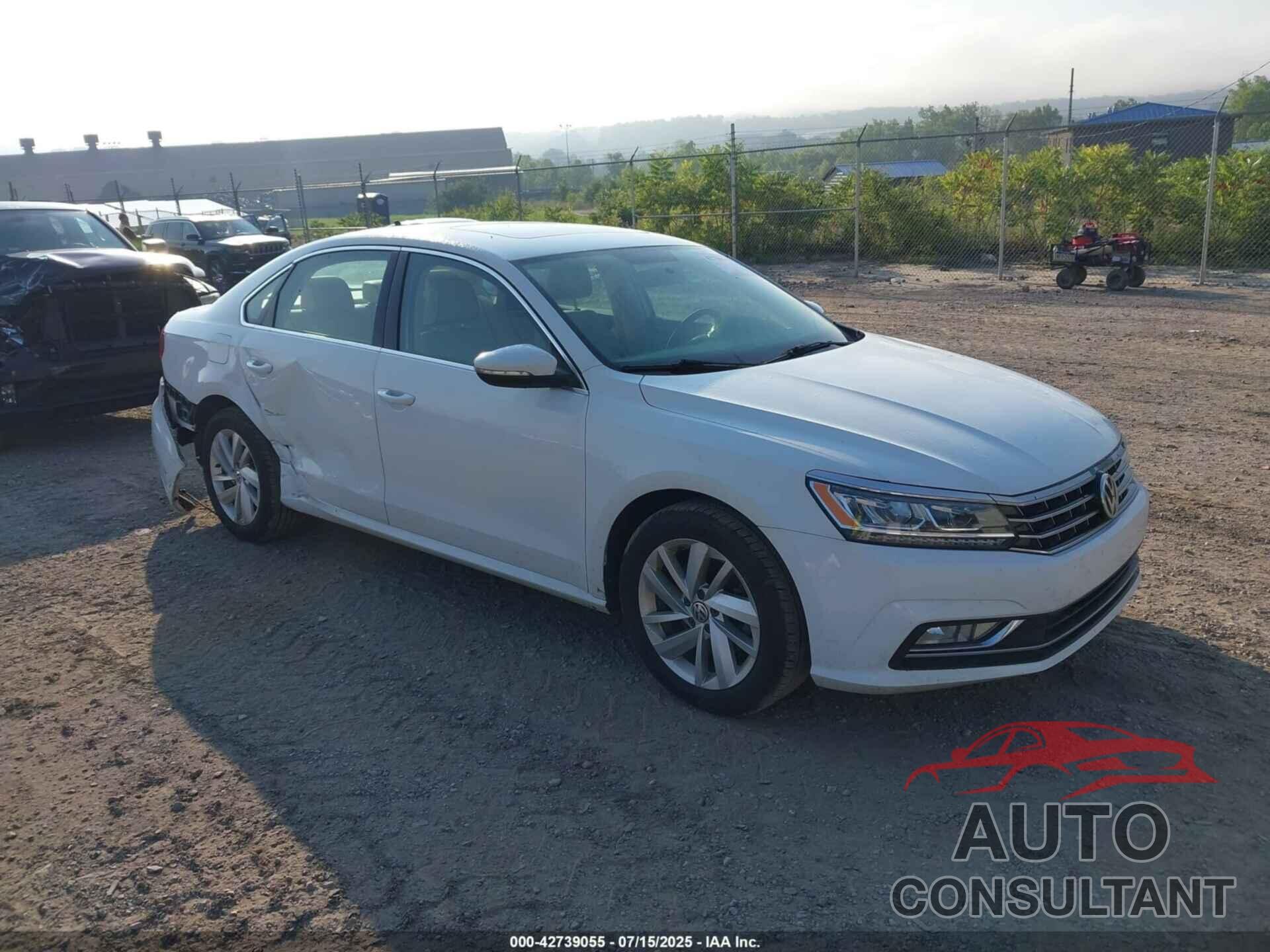 VOLKSWAGEN PASSAT 2018 - 1VWBA7A33JC019789