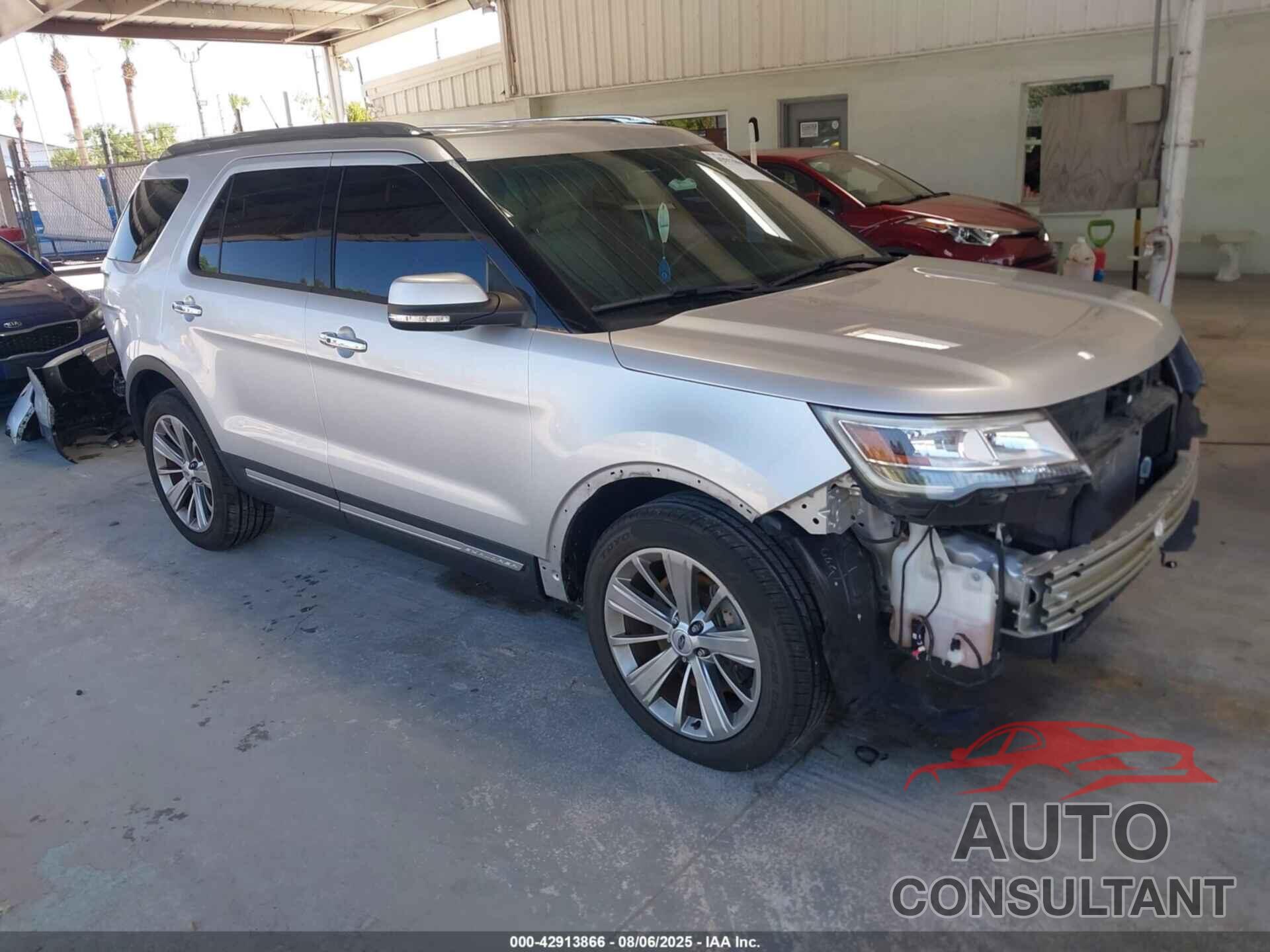 FORD EXPLORER 2018 - 1FM5K7F87JGB33042
