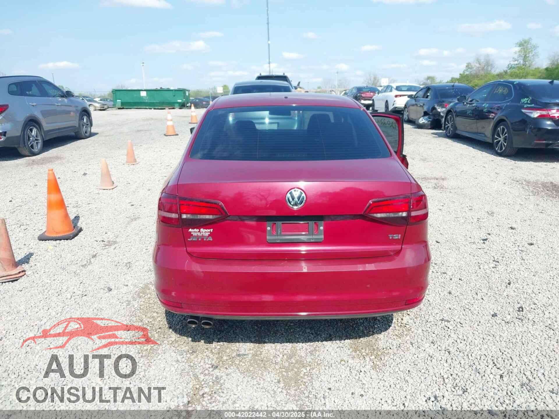 VOLKSWAGEN JETTA 2017 - 3VW2B7AJ6HM313921