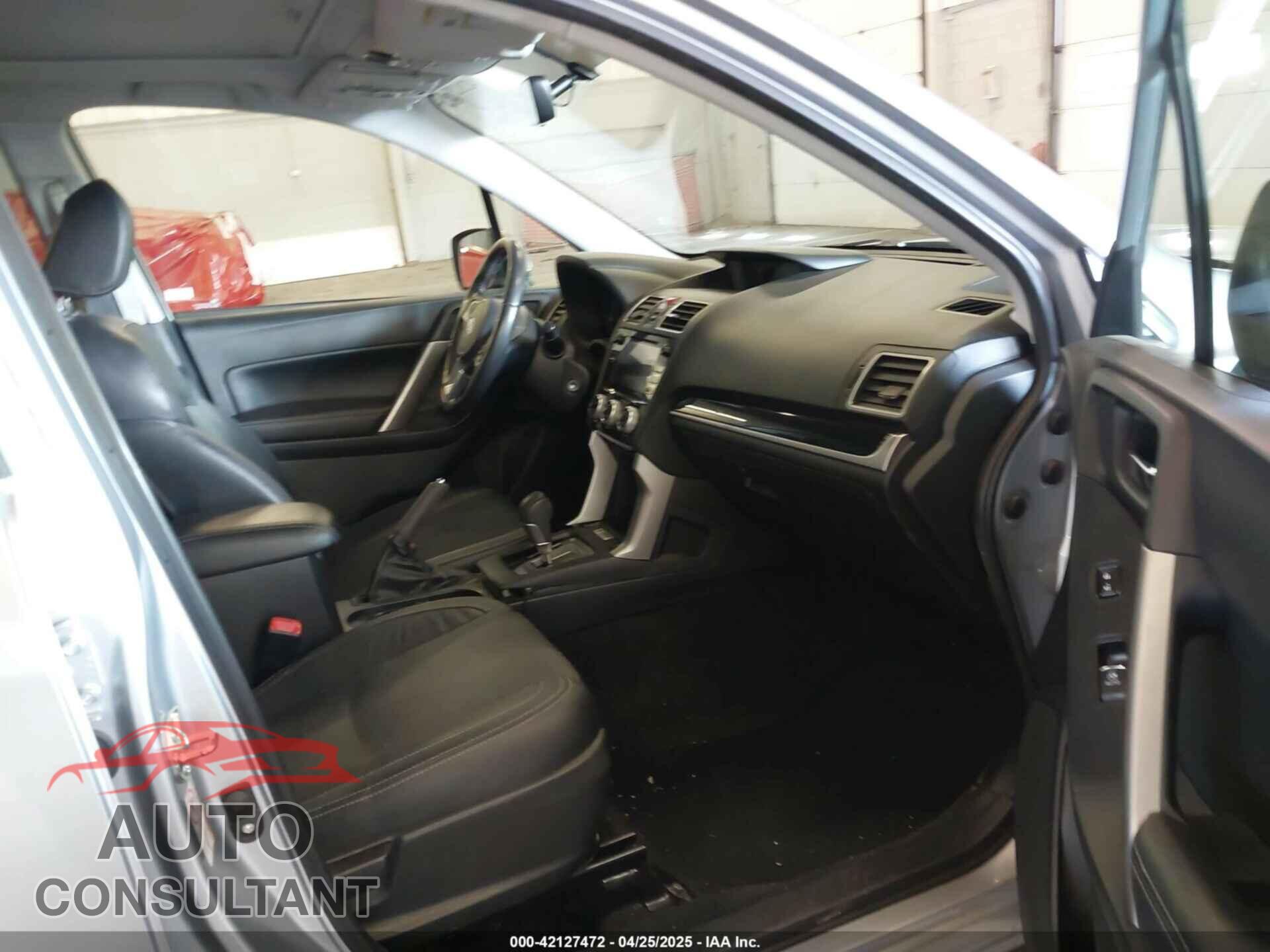 SUBARU FORESTER 2018 - JF2SJAJC8JH498263