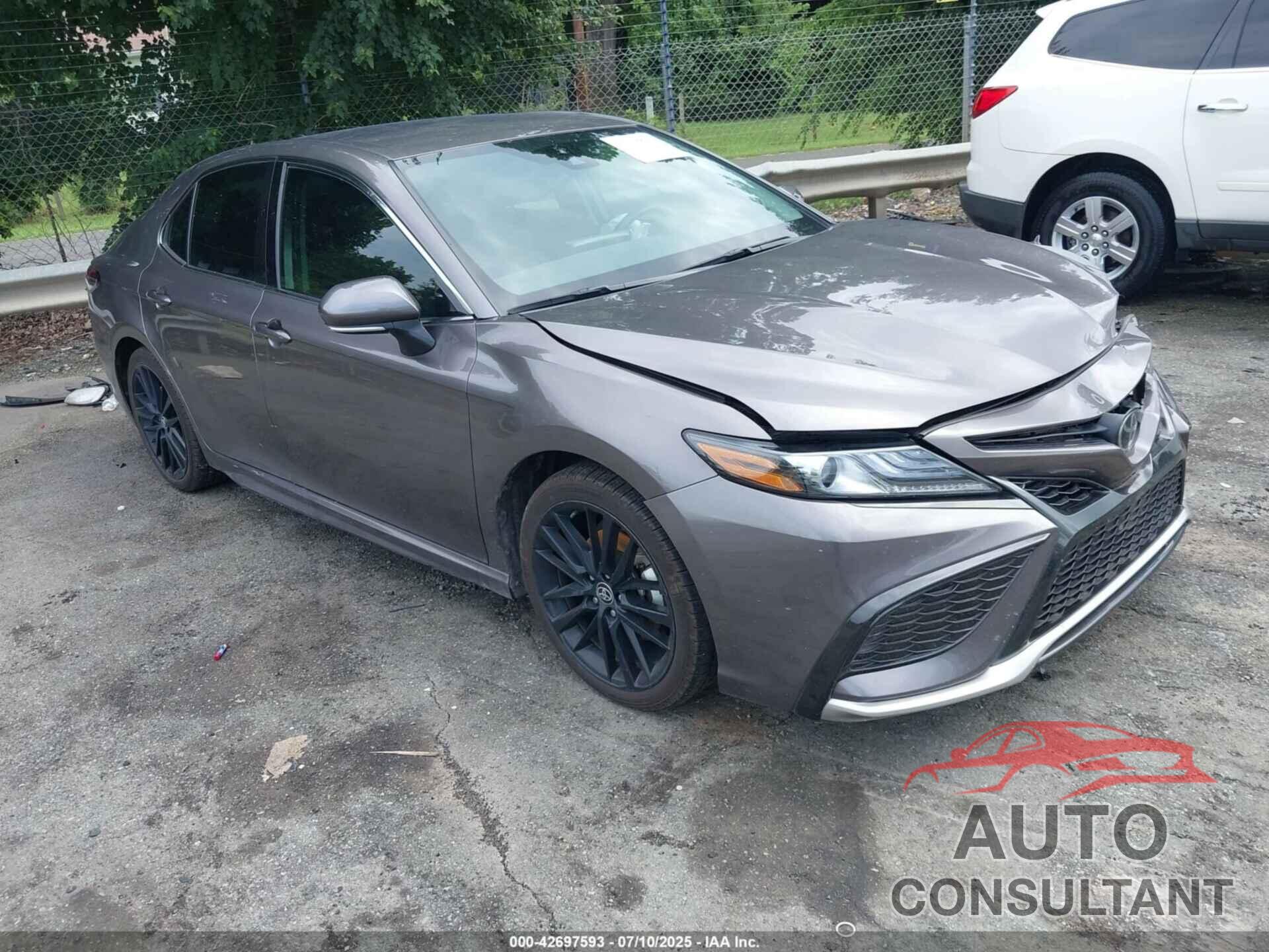 TOYOTA CAMRY 2023 - 4T1K61AKXPU180132