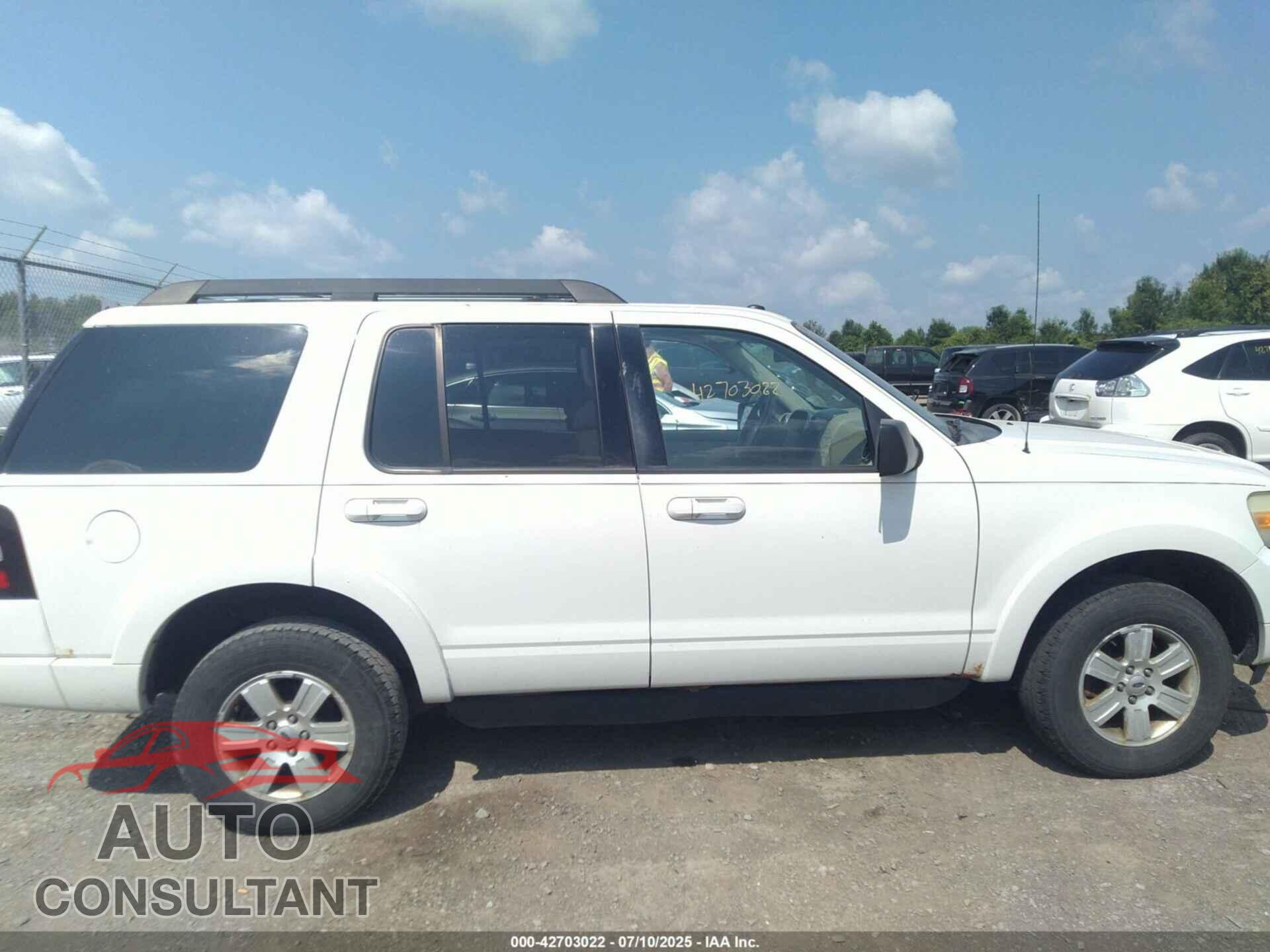 FORD EXPLORER 2010 - 1FMEU7DE4AUA39432