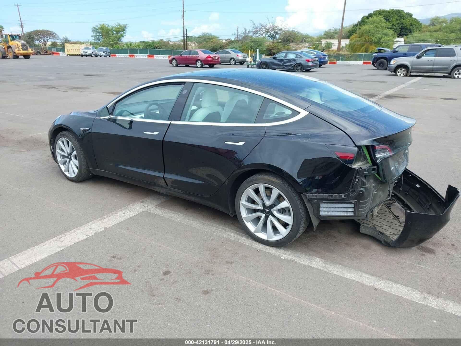 TESLA MODEL 3 2019 - 5YJ3E1EA7KF445166