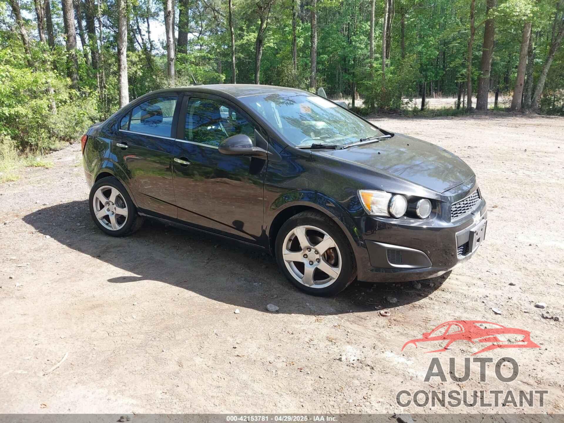 CHEVROLET SONIC 2013 - 1G1JE5SH4D4113866