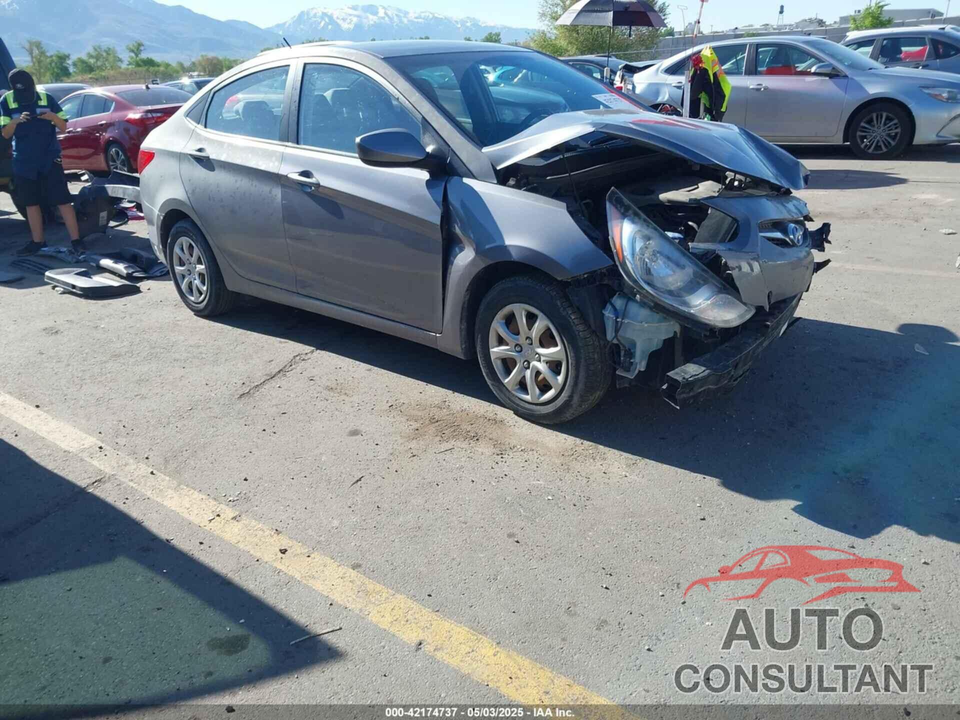 HYUNDAI ACCENT 2013 - KMHCT4AE1DU542207