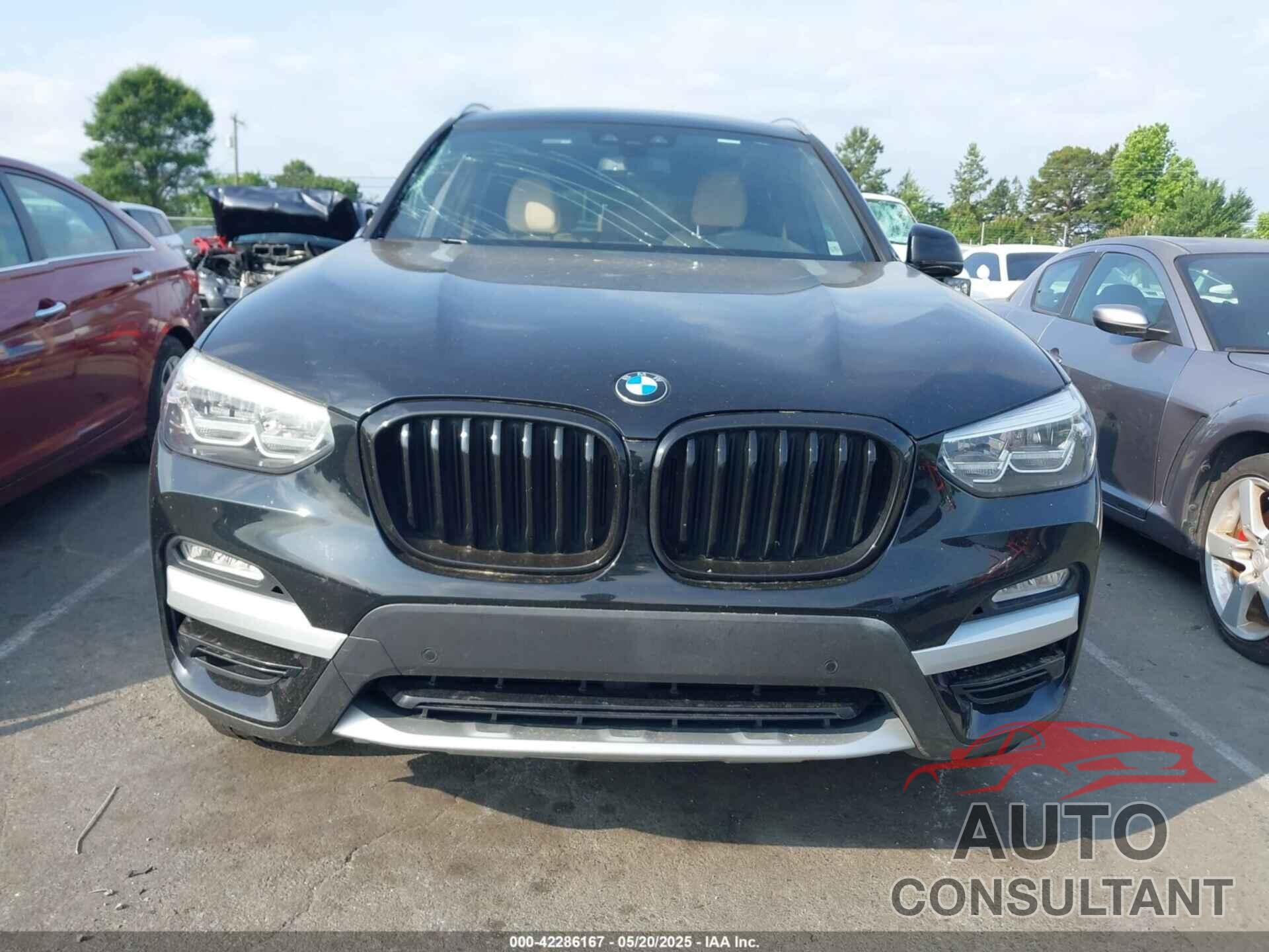 BMW X3 2019 - 5UXTR9C55KLE15302