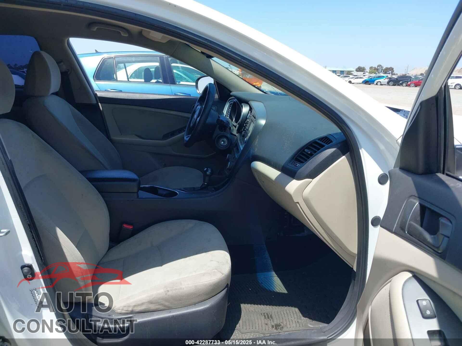 KIA OPTIMA 2015 - KNAGM4A70F5560048