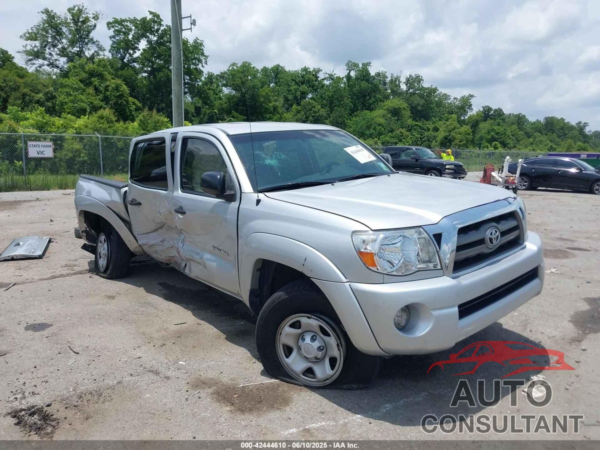 TOYOTA TACOMA 2010 - 3TMJU4GN2AM104697