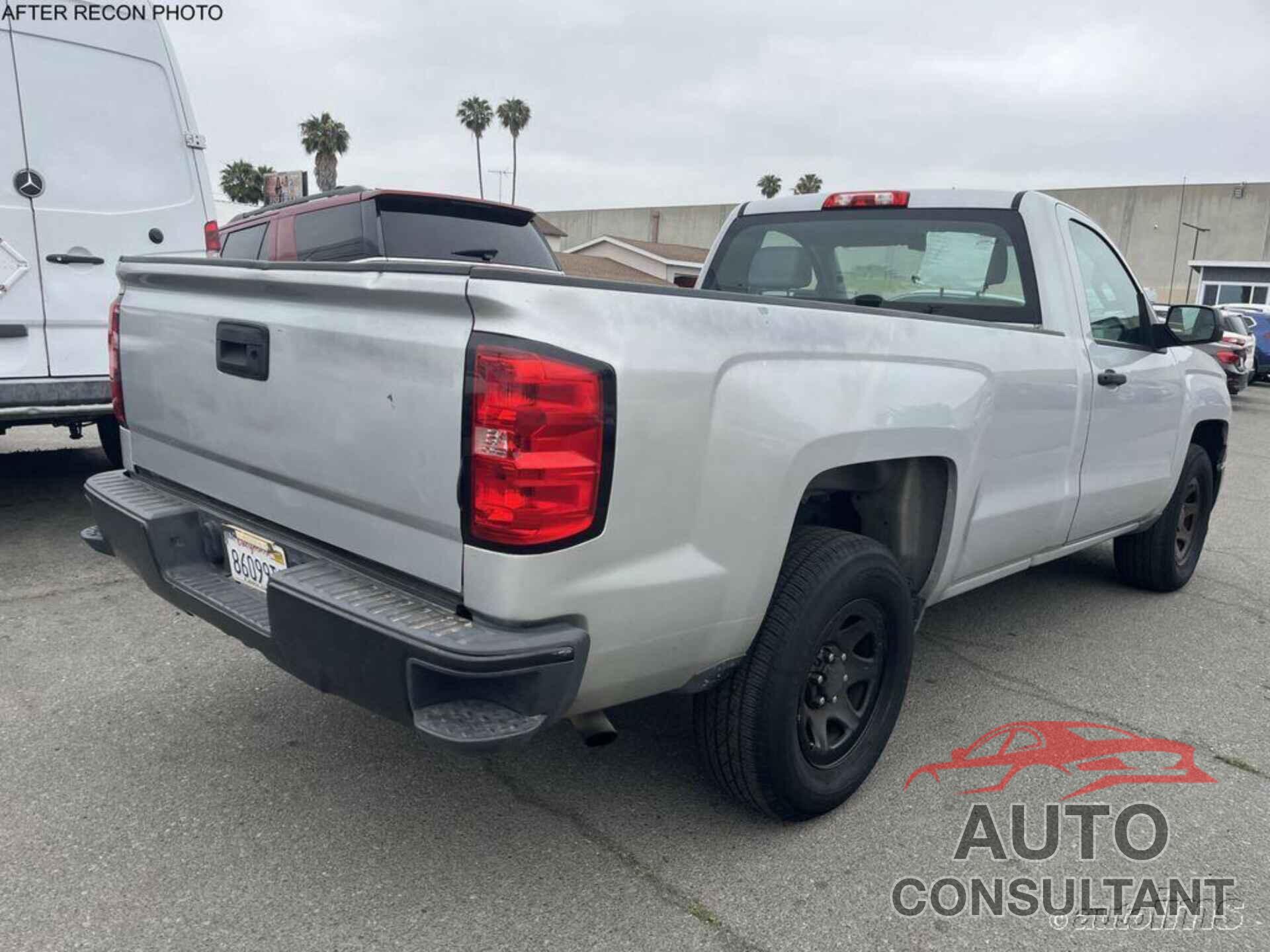 CHEVROLET SILVERADO 1500 2015 - 1GCNCPEH1FZ269732