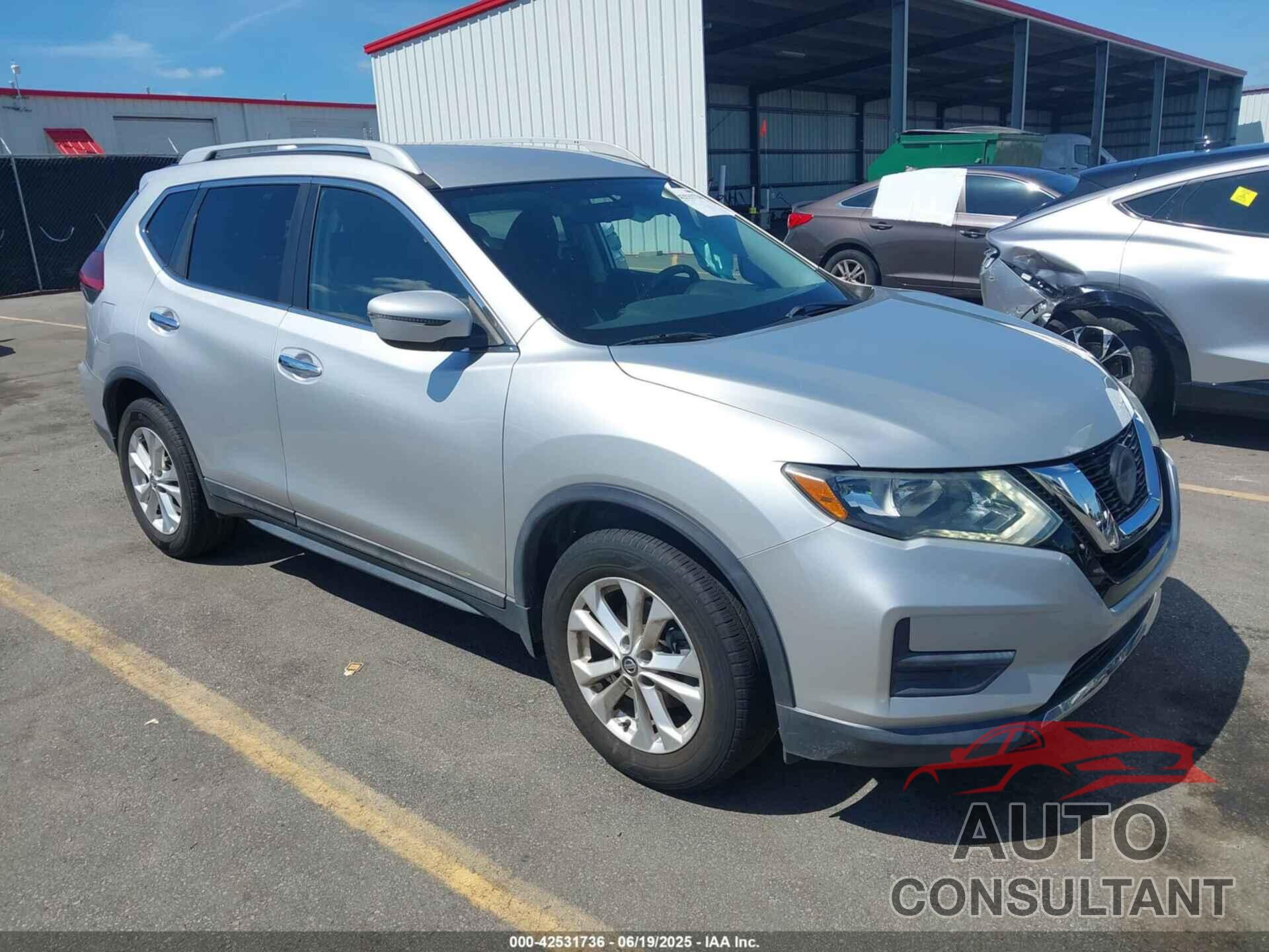 NISSAN ROGUE 2018 - 5N1AT2MT1JC851263