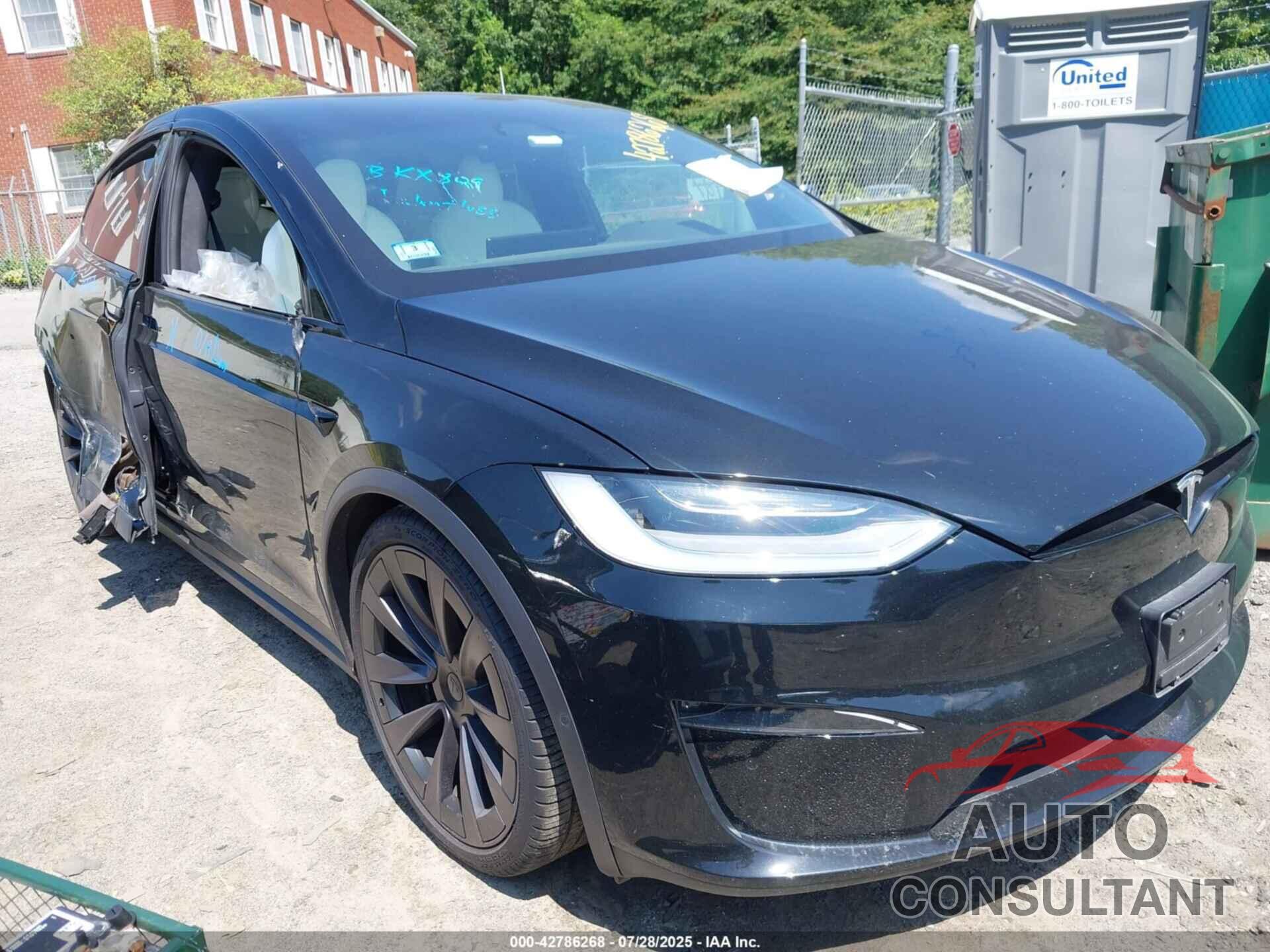 TESLA MODEL X 2022 - 7SAXCBE66NF332809