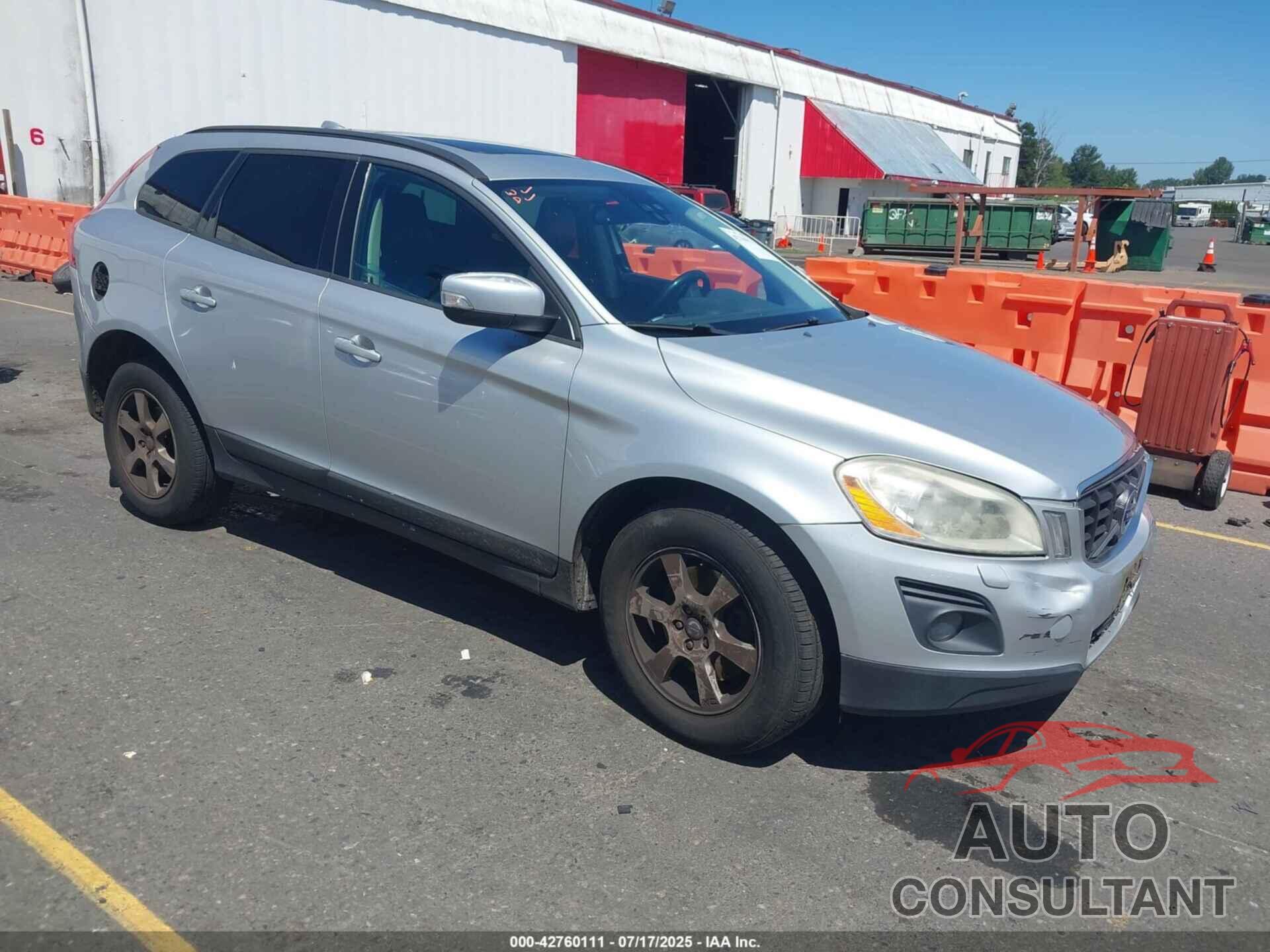 VOLVO XC60 2010 - YV4960DZ0A2121029
