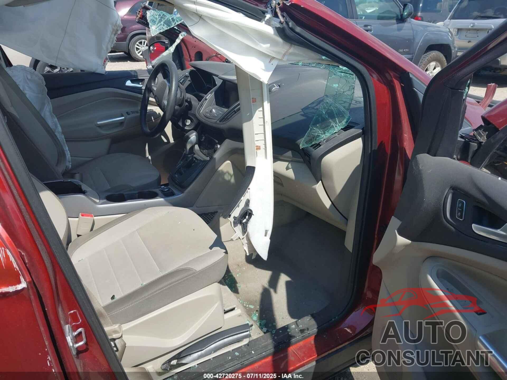 FORD ESCAPE 2015 - 1FMCU9GXXFUB26422