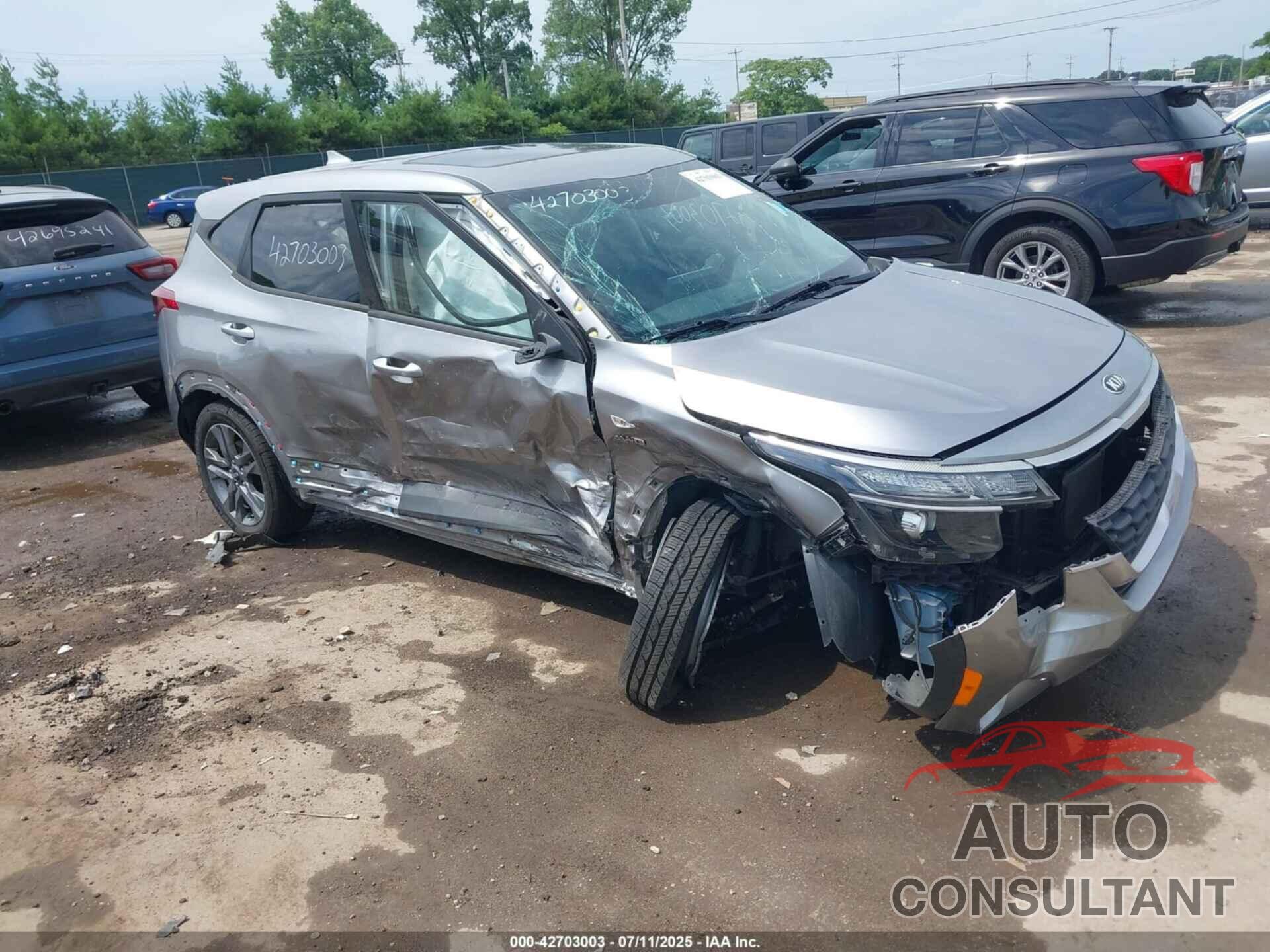 KIA SELTOS 2021 - KNDEPCAAXM7046829