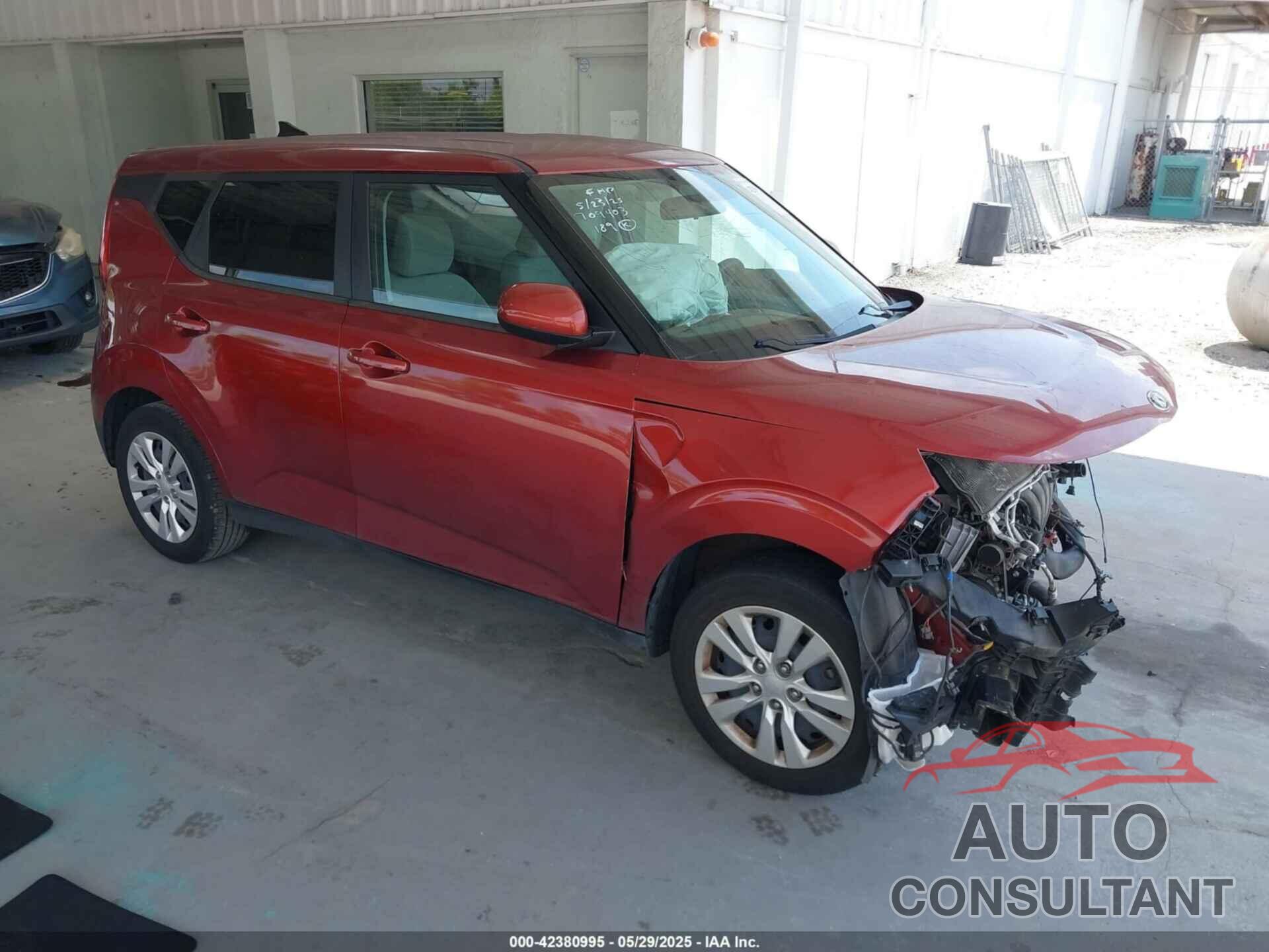 KIA SOUL 2020 - KNDJ23AU4L7096437