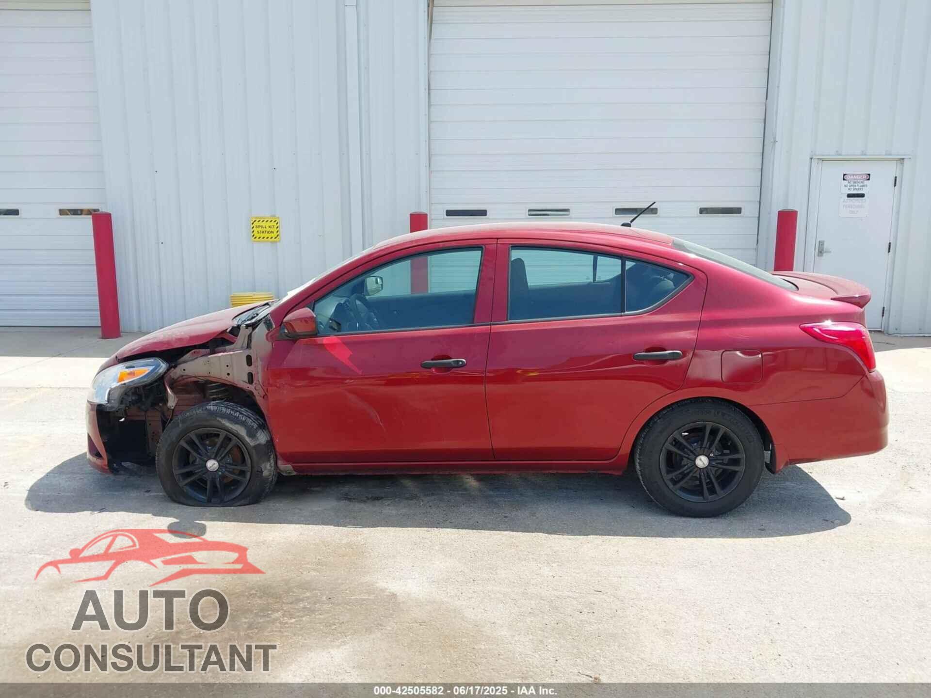 NISSAN VERSA 2017 - 3N1CN7AP3HL869700