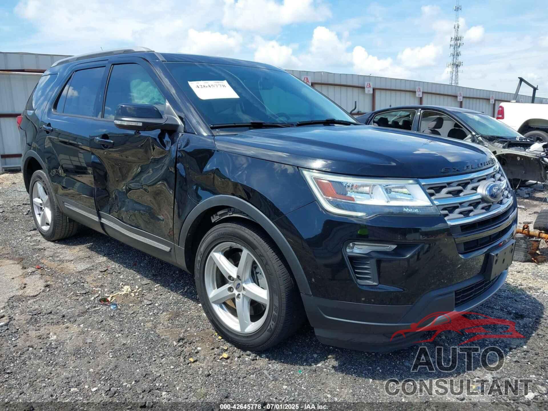 FORD EXPLORER 2018 - 1FM5K7D85JGA76004