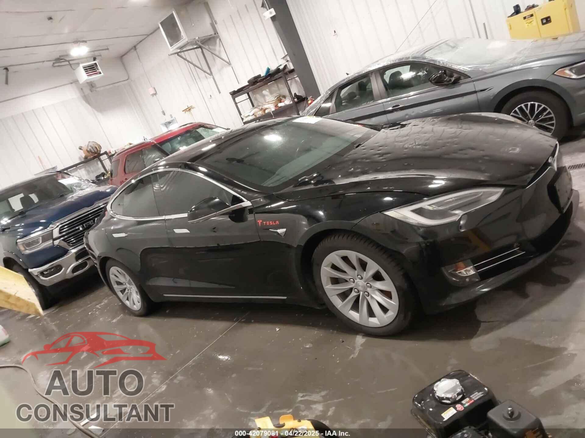 TESLA MODEL S 2018 - 5YJSA1E2XJF248751