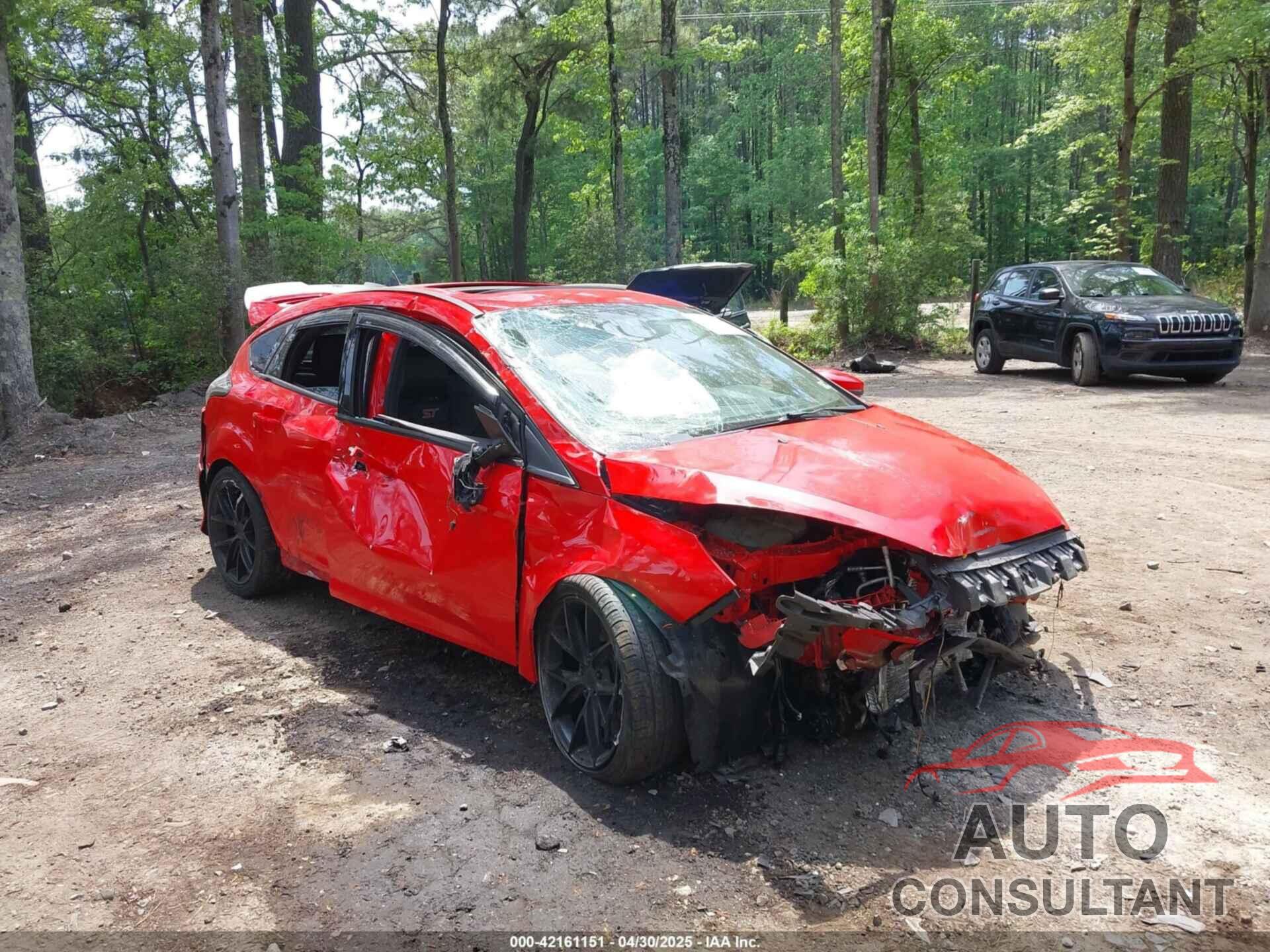 FORD FOCUS ST 2015 - 1FADP3L99FL274612