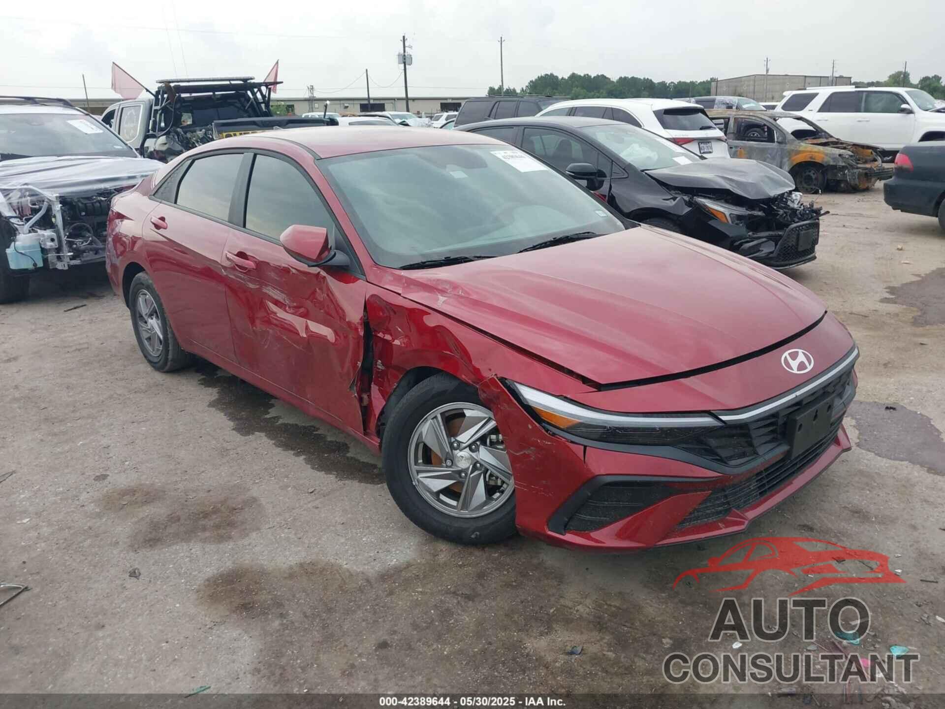 HYUNDAI ELANTRA 2024 - KMHLL4DG6RU850932
