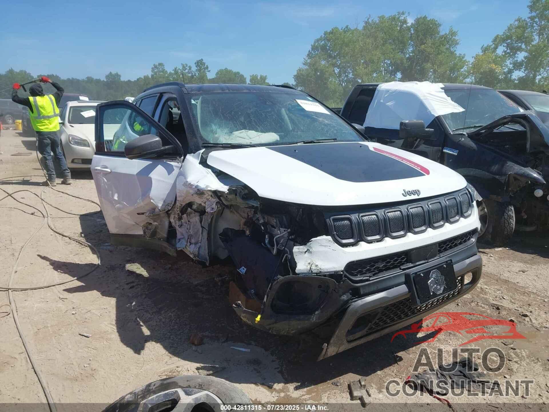 JEEP COMPASS 2022 - 3C4NJDDBXNT115687