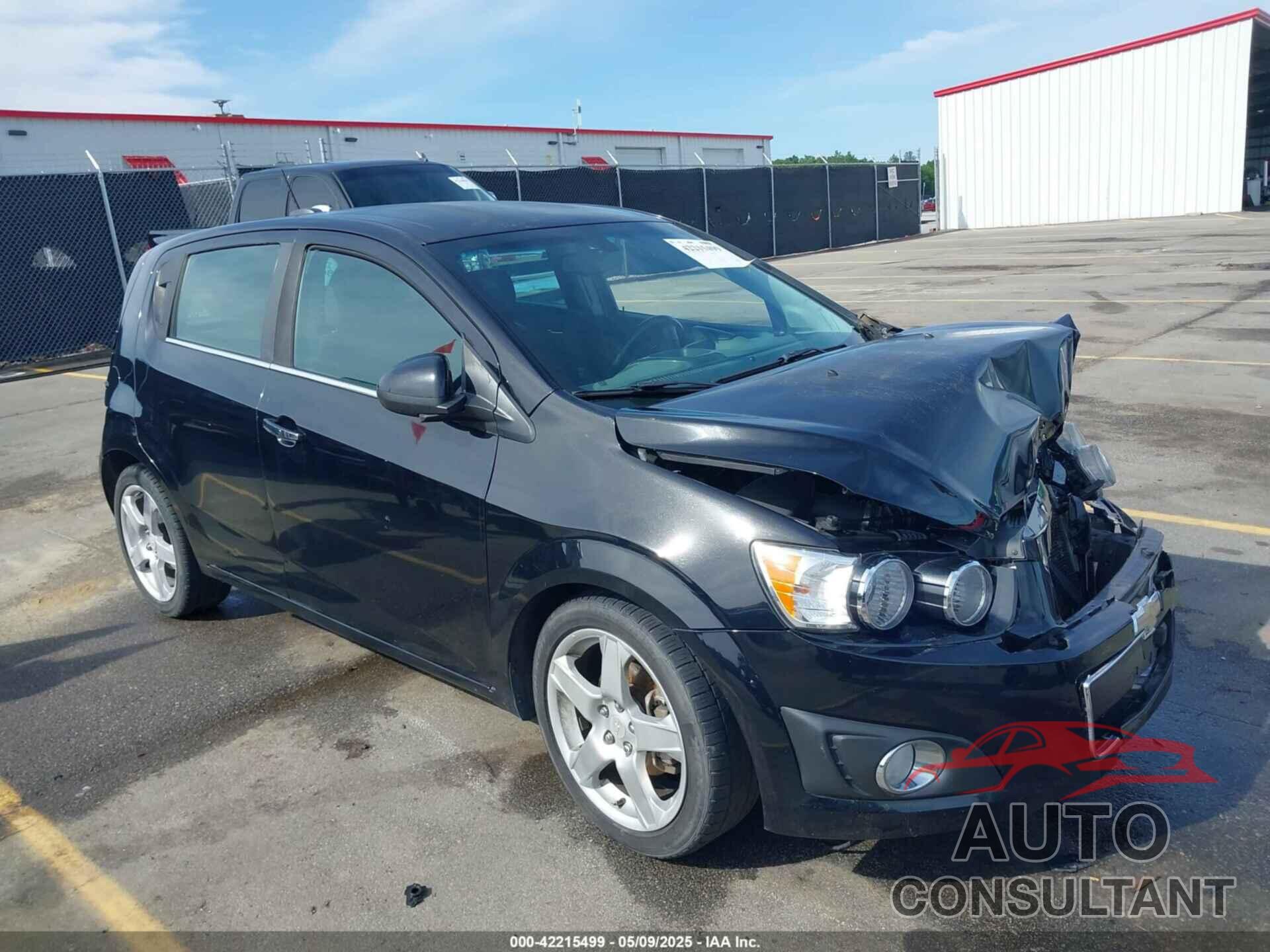 CHEVROLET SONIC 2016 - 1G1JE6SB7G4144793