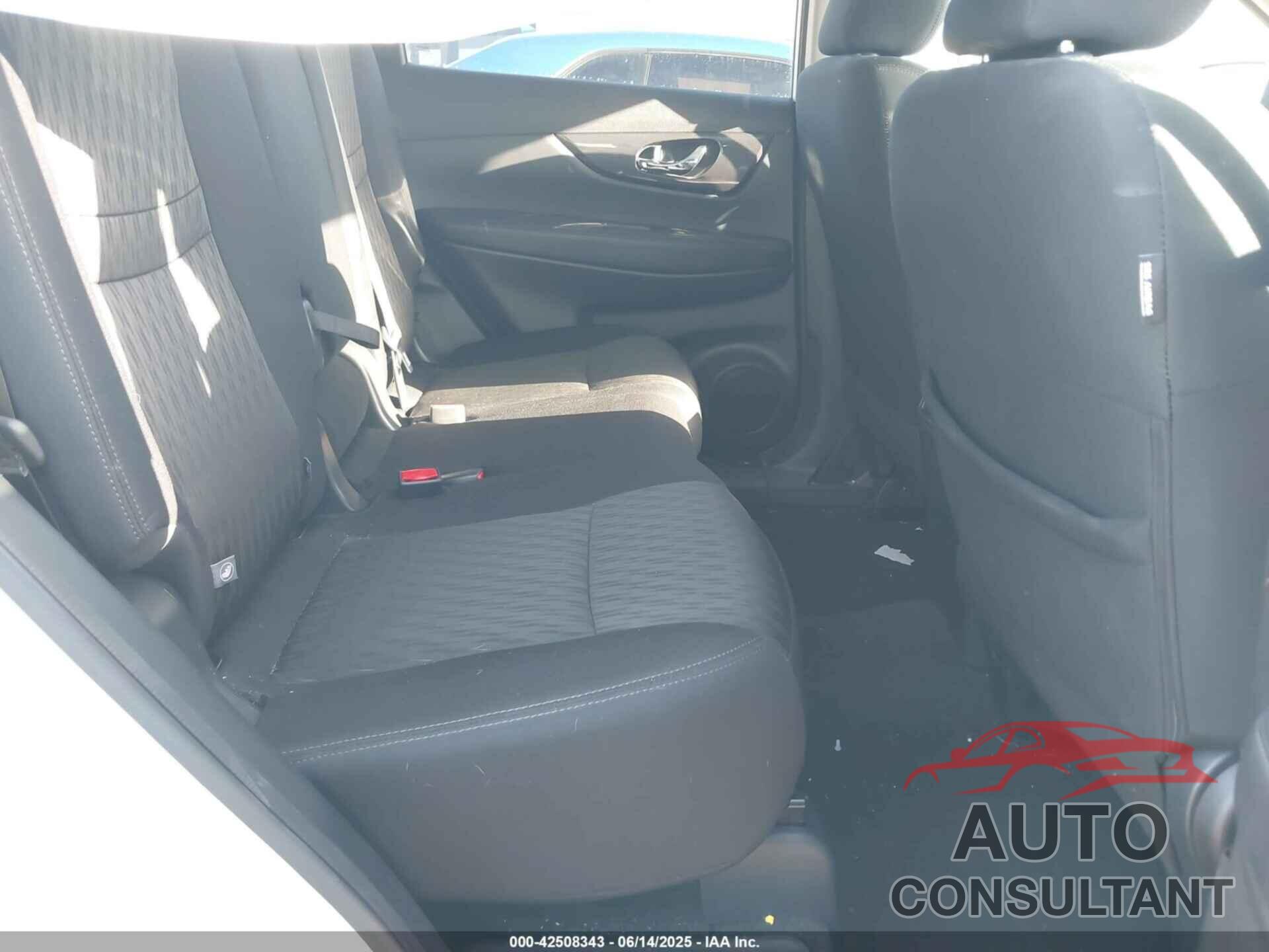 NISSAN ROGUE 2020 - 5N1AT2MT5LC796724