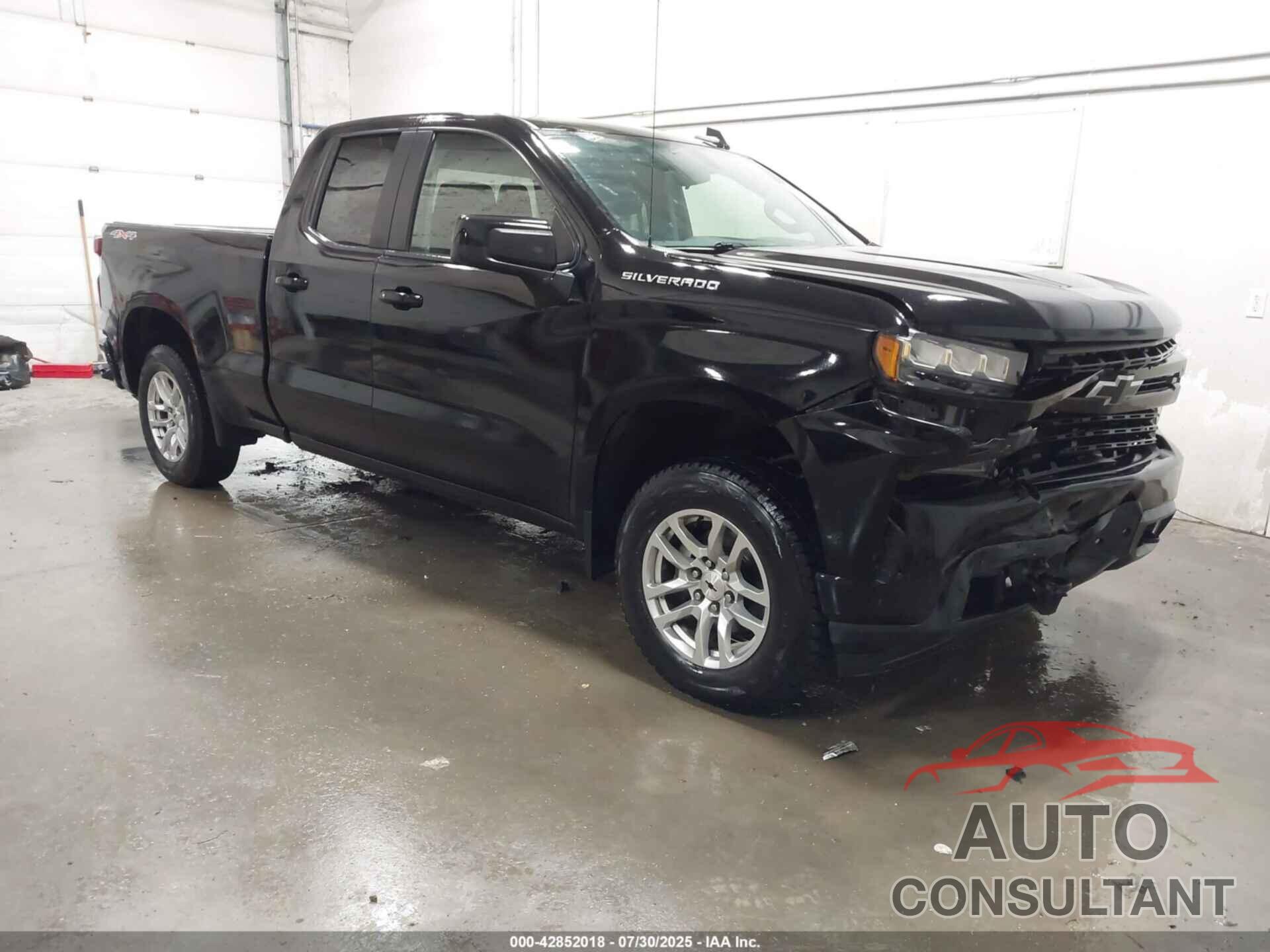 CHEVROLET SILVERADO 1500 2020 - 1GCRYEED7LZ120791