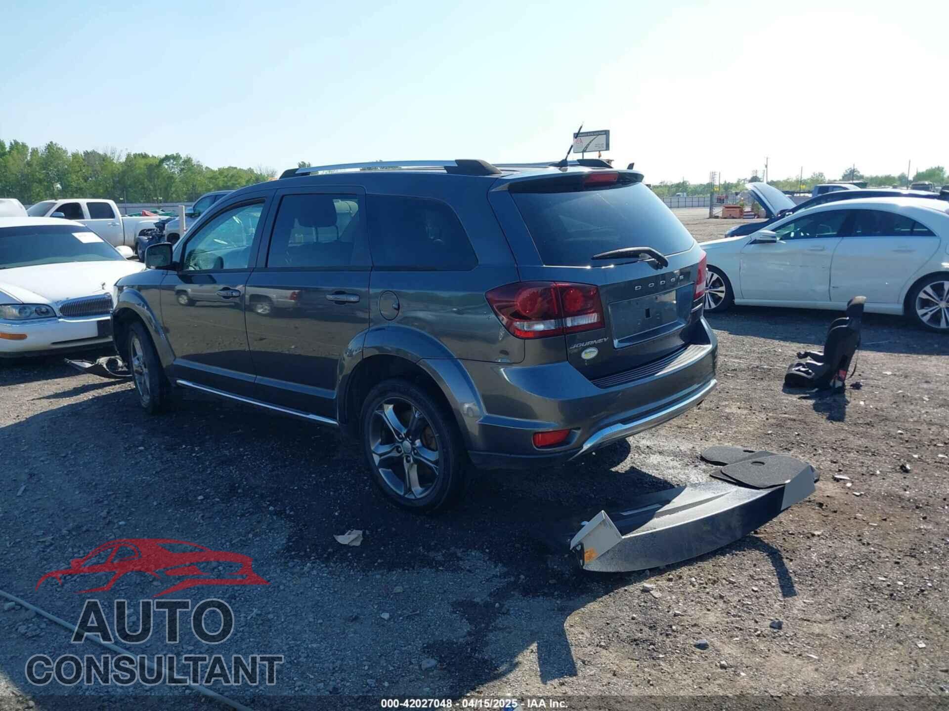 DODGE JOURNEY 2015 - 3C4PDCGB3FT739211