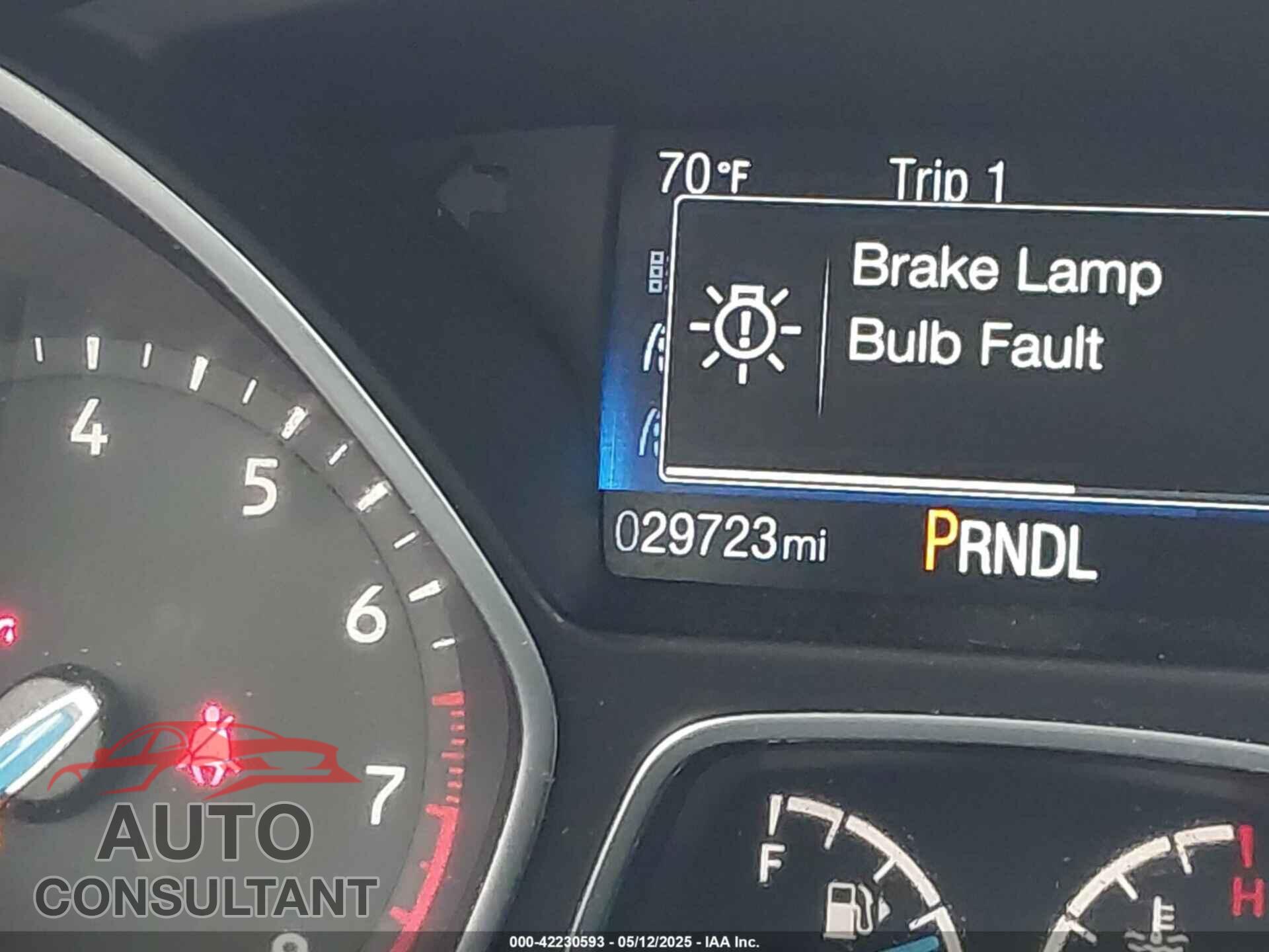FORD FOCUS 2017 - 1FADP3F2XHL320174