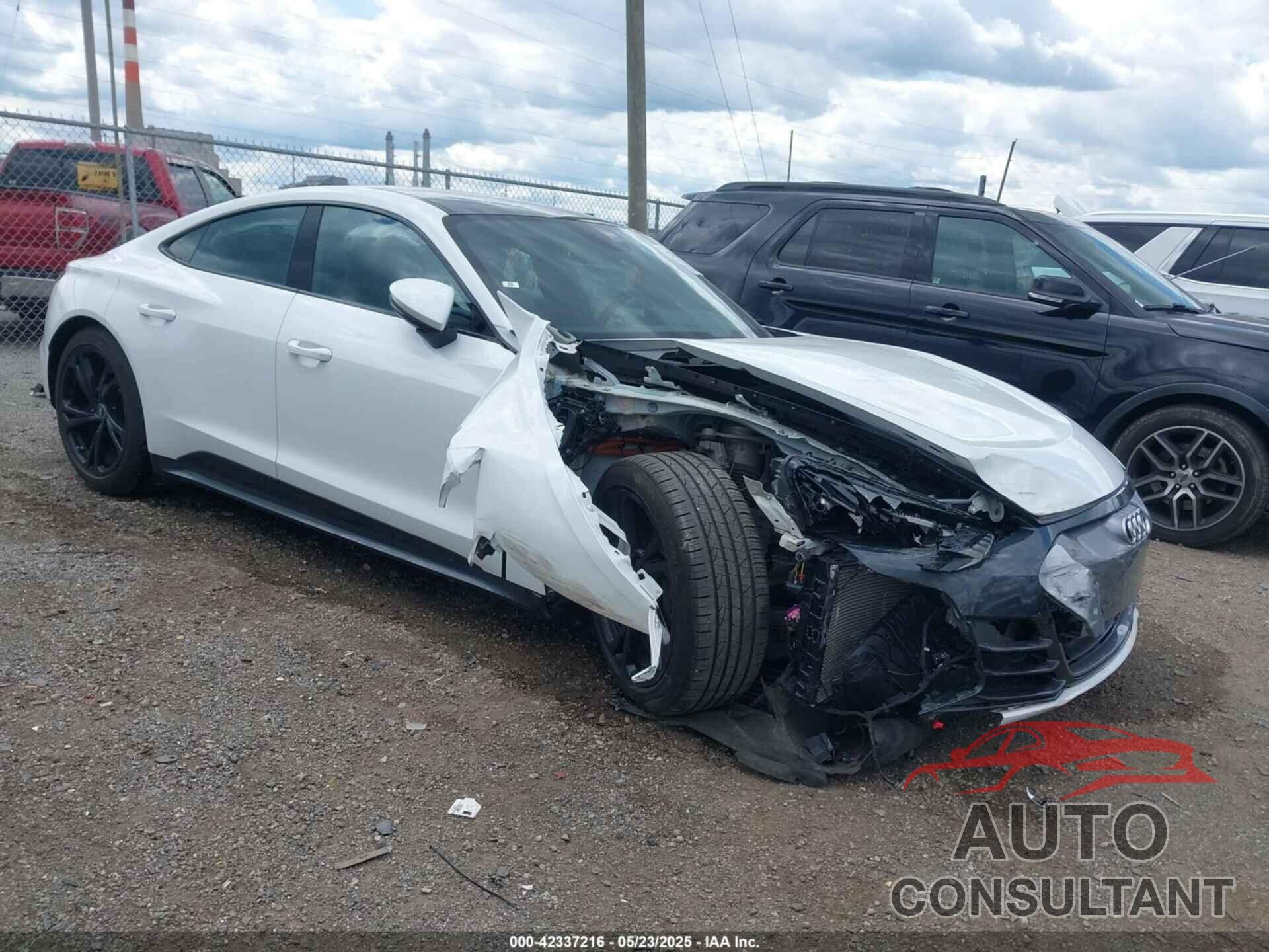 AUDI E-TRON GT 2022 - WAUFJBFW2N7005288
