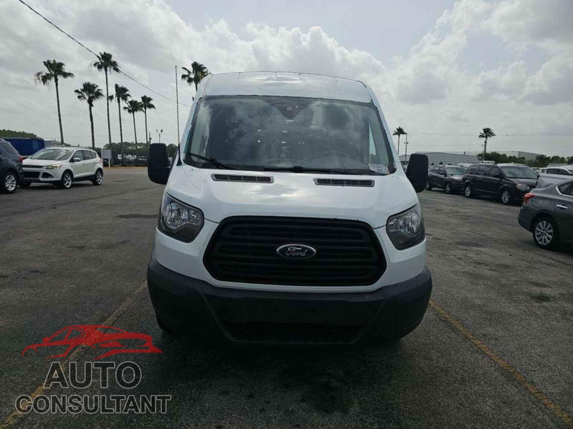 FORD TRANSIT 2018 - 1FTYE1CM1JKB42288