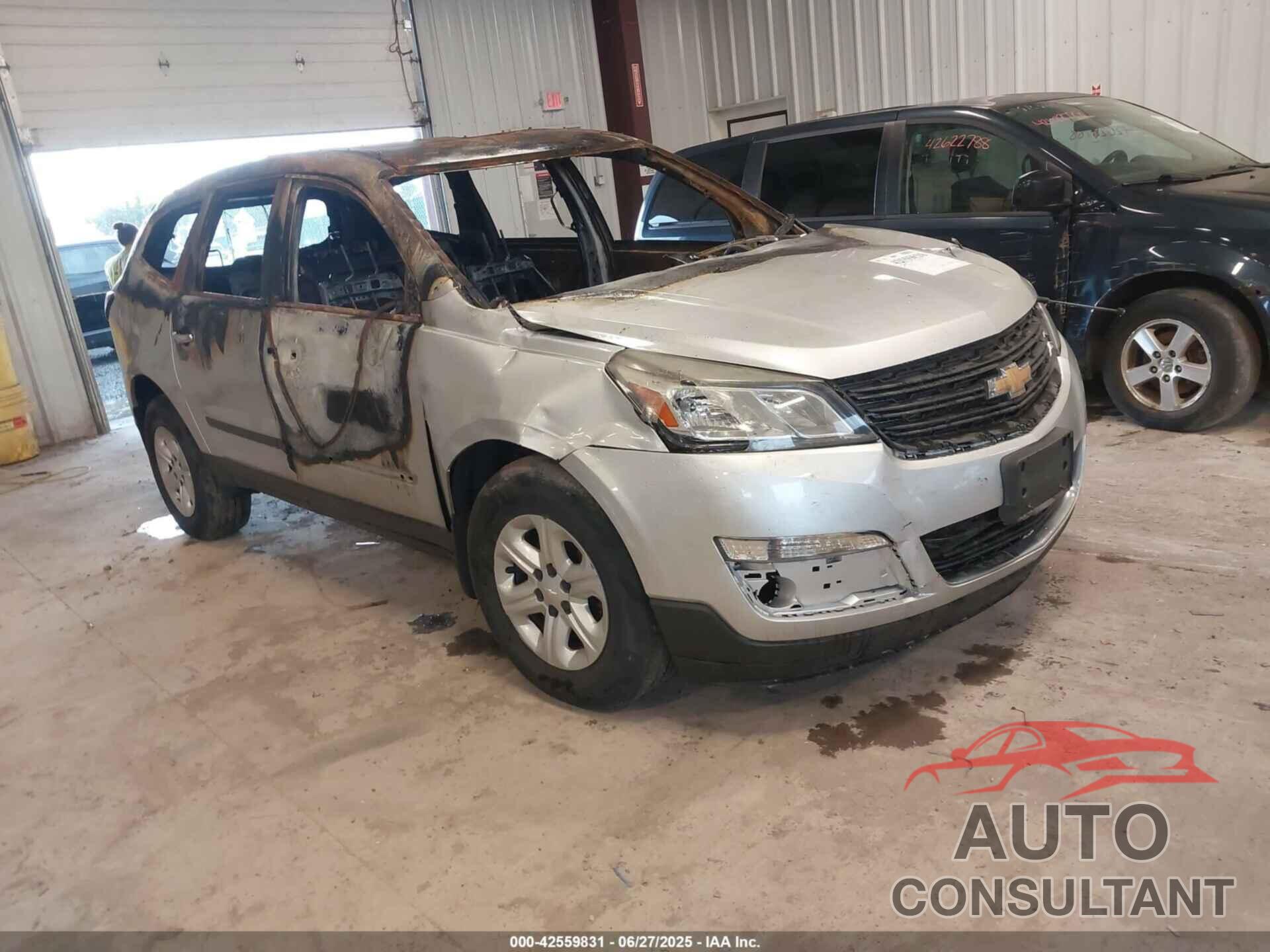 CHEVROLET TRAVERSE 2015 - 1GNKVFKD8FJ375092