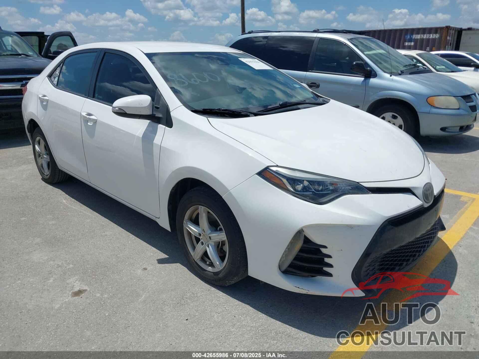 TOYOTA COROLLA 2017 - 5YFBURHE9HP658600