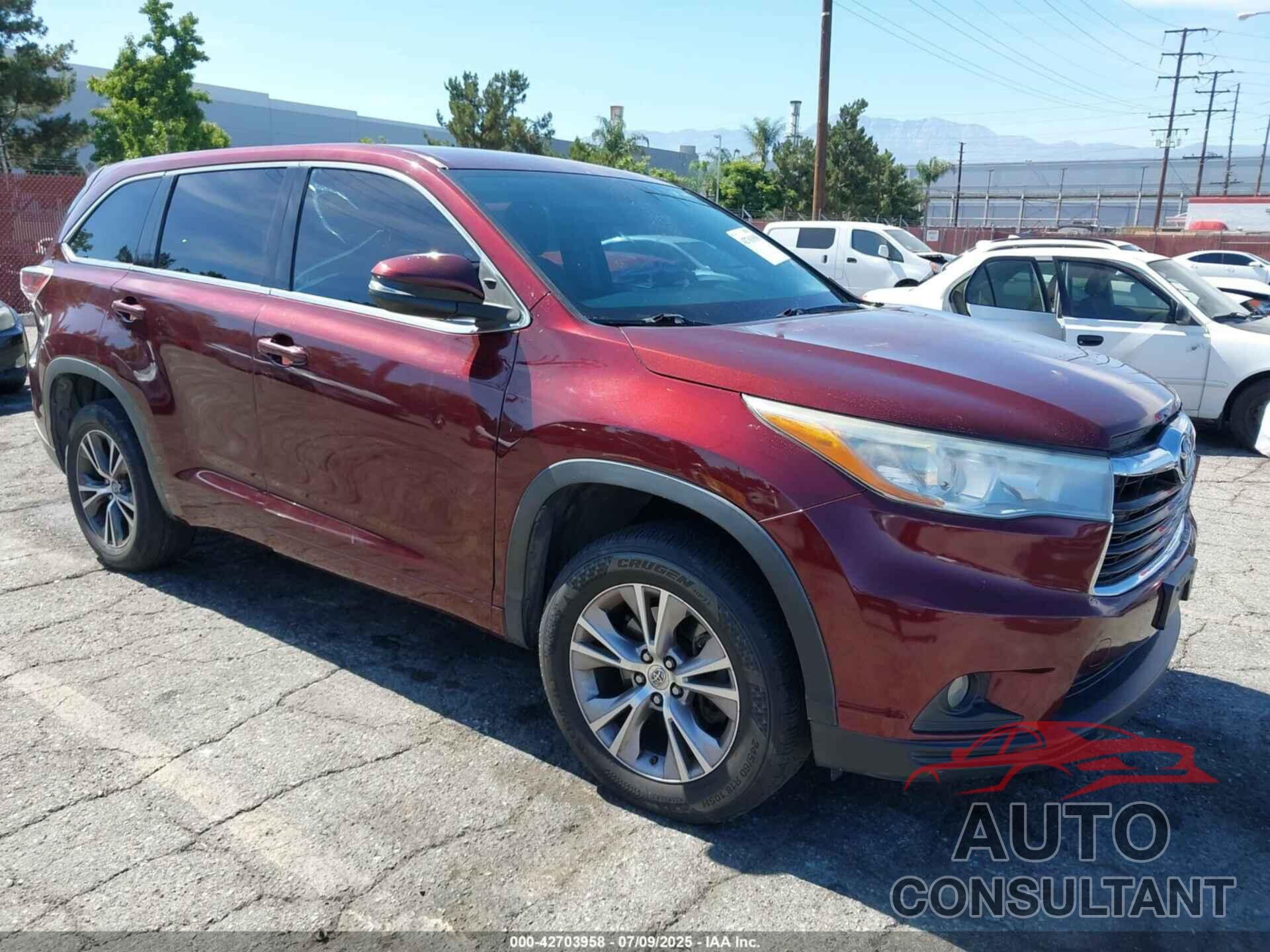 TOYOTA HIGHLANDER 2015 - 5TDZKRFHXFS044239