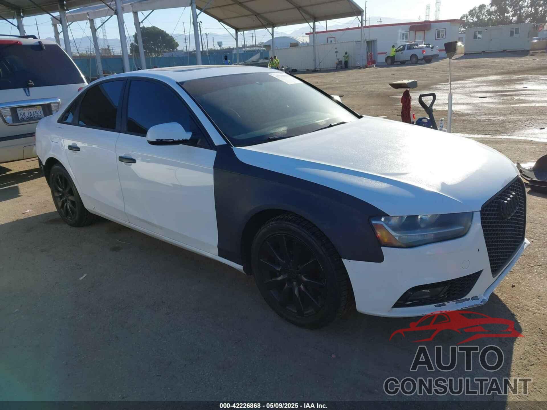 AUDI A4 2013 - WAUAFAFL8DA075746