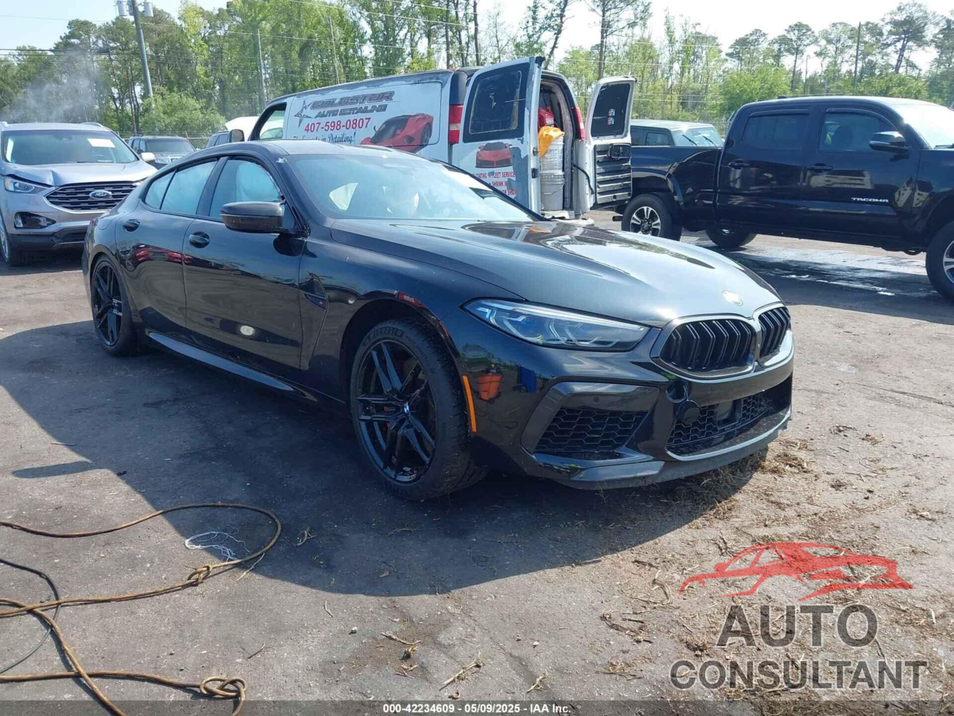 BMW M8 GRAN COUPE 2022 - WBSGV0C09NCJ02570