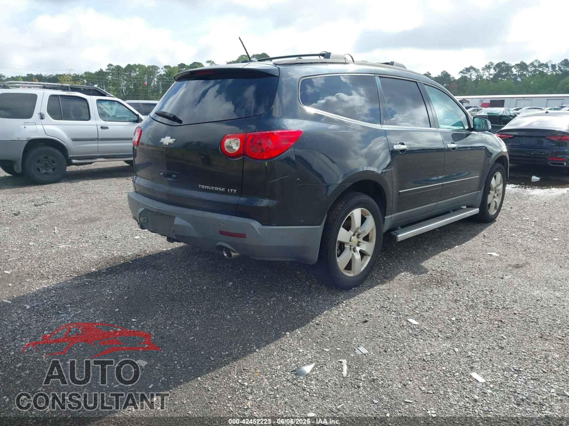 CHEVROLET TRAVERSE 2012 - 1GNKRLED7CJ161429