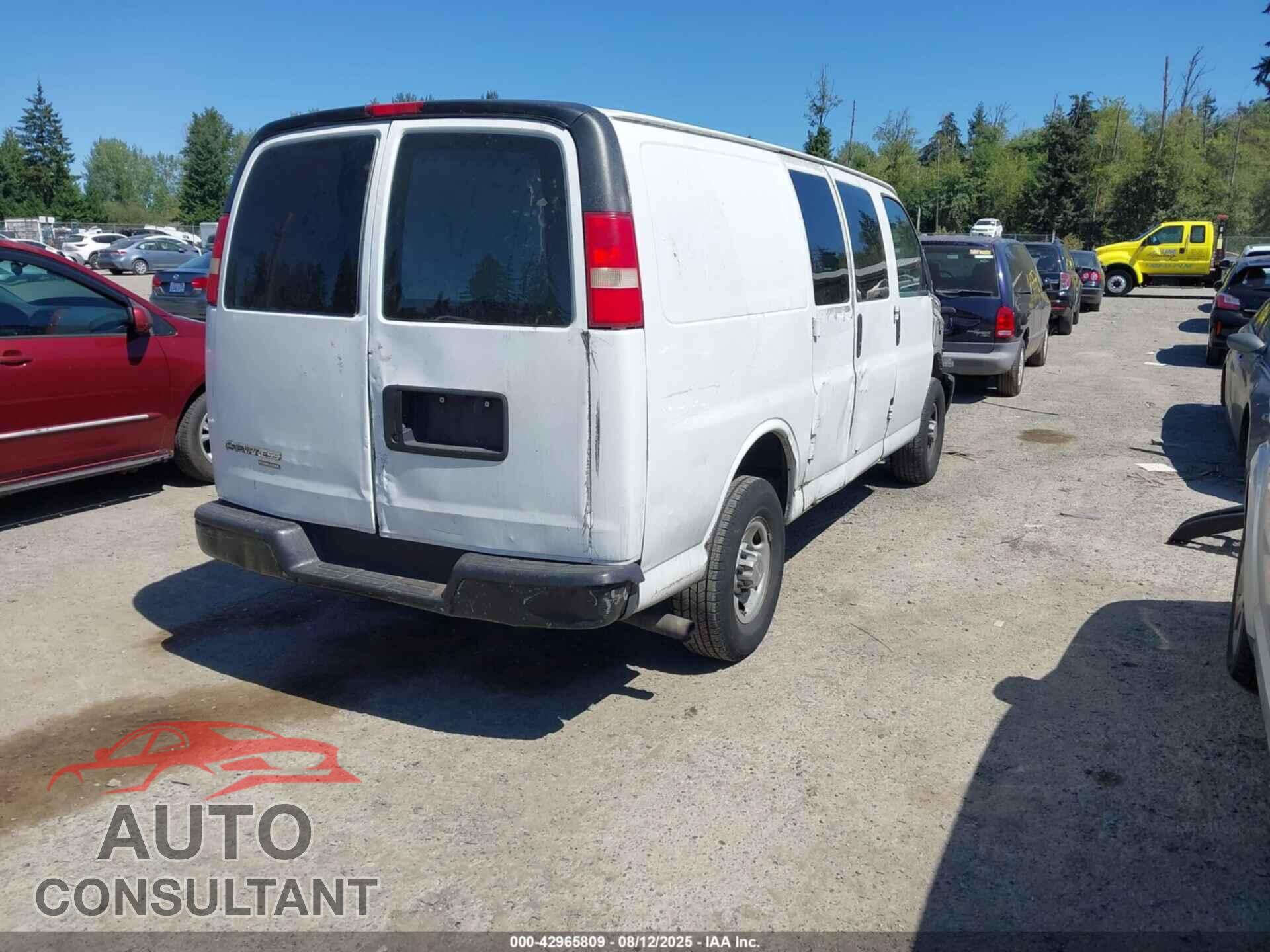 CHEVROLET EXPRESS 2500 2012 - 1GCWGFBA4C1198675