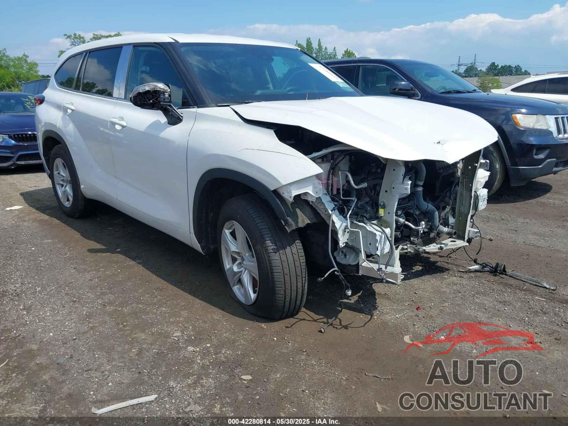 TOYOTA HIGHLANDER 2023 - 5TDKDRAHXPS513740