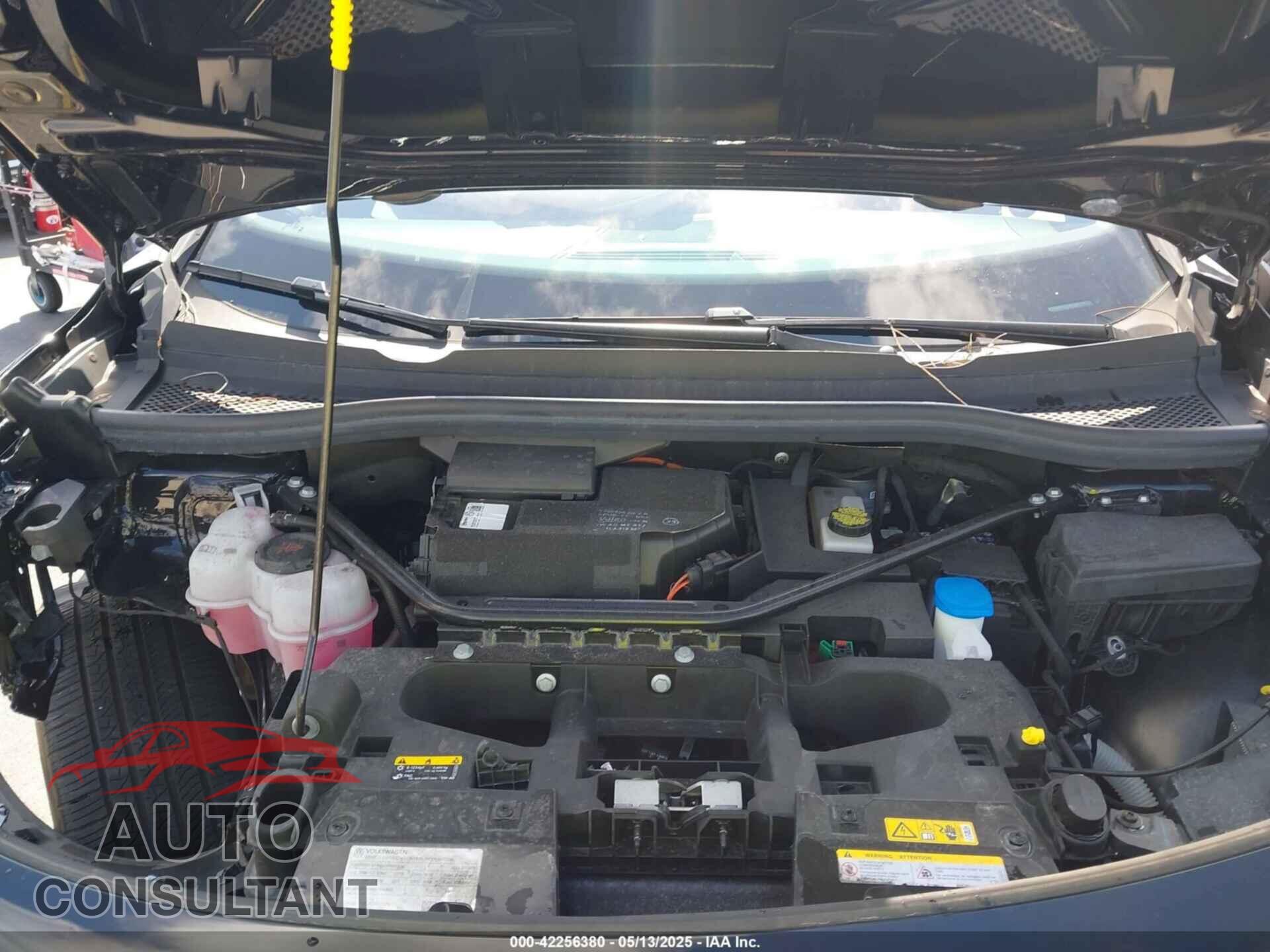 VOLKSWAGEN ID.4 2023 - 1V2WNPE81PC051291